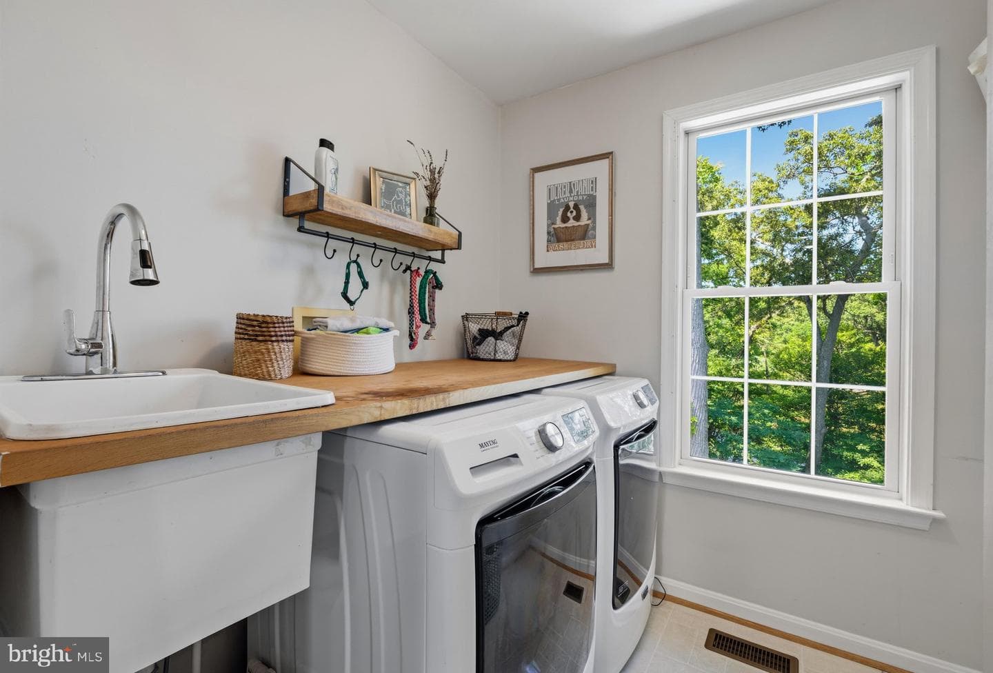 233 Circle Road photo 36
