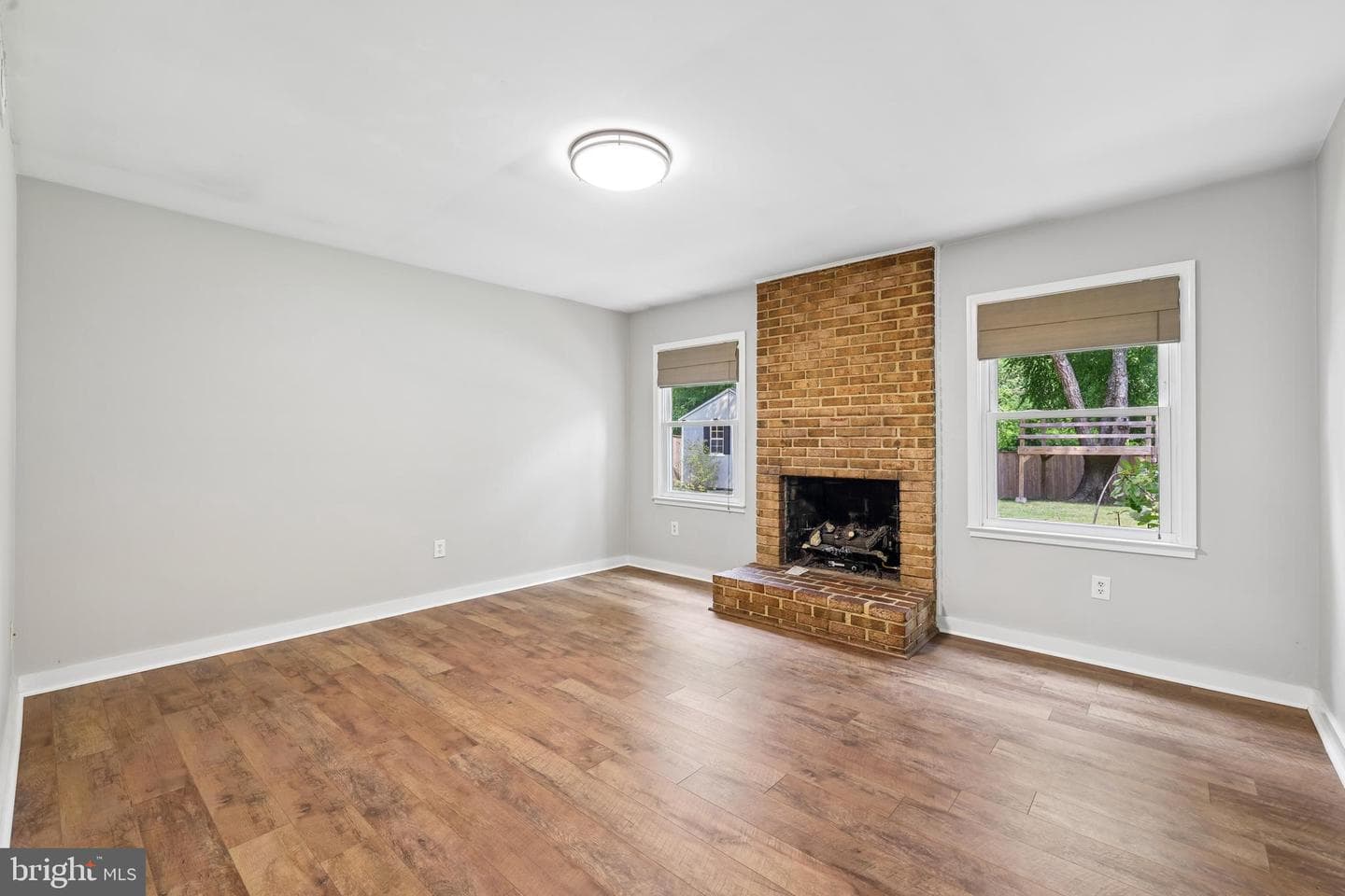 1410 Knights Bridge Turn photo 4