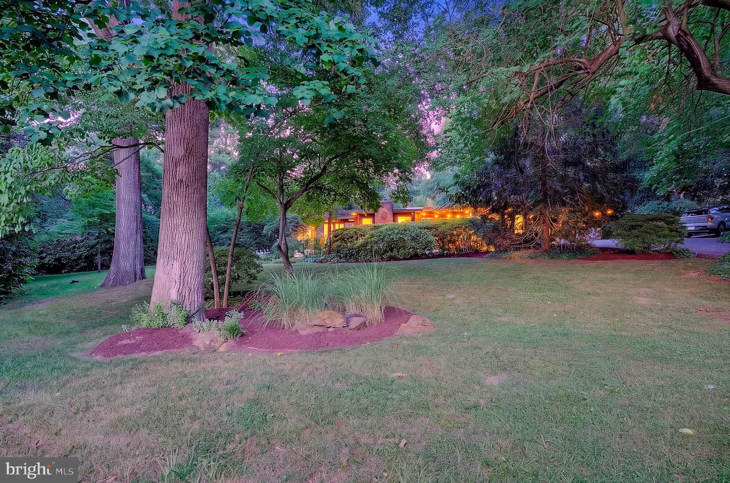 1169 Latrobe Drive photo 8