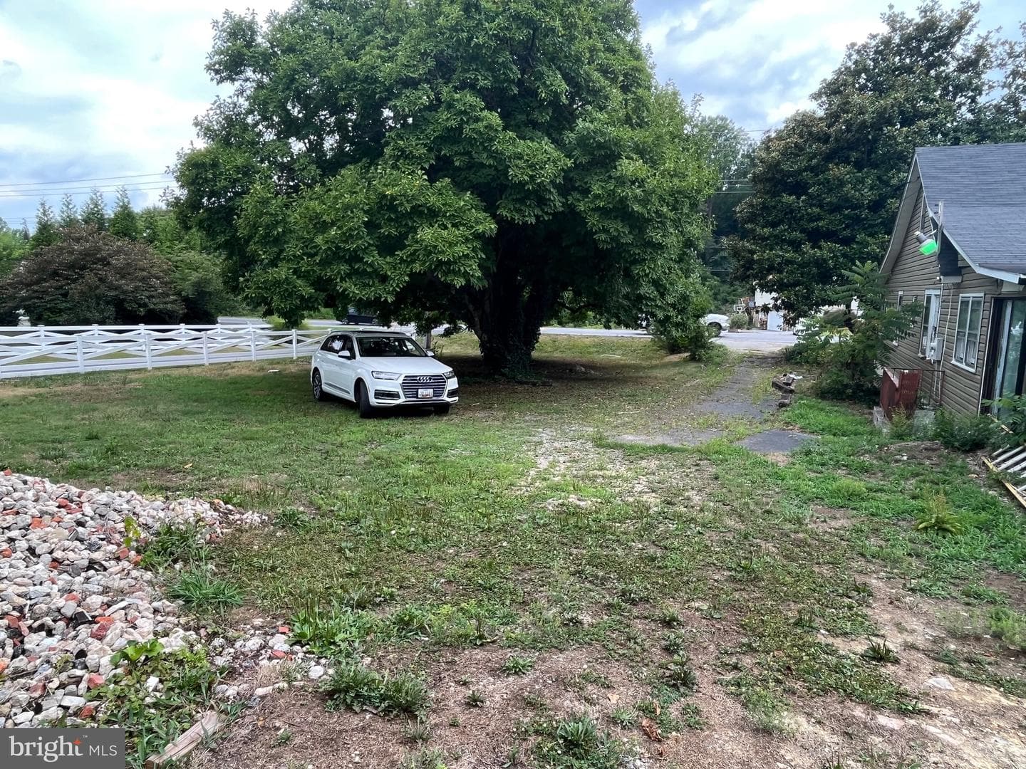 3611 Solomons Island Road photo 10