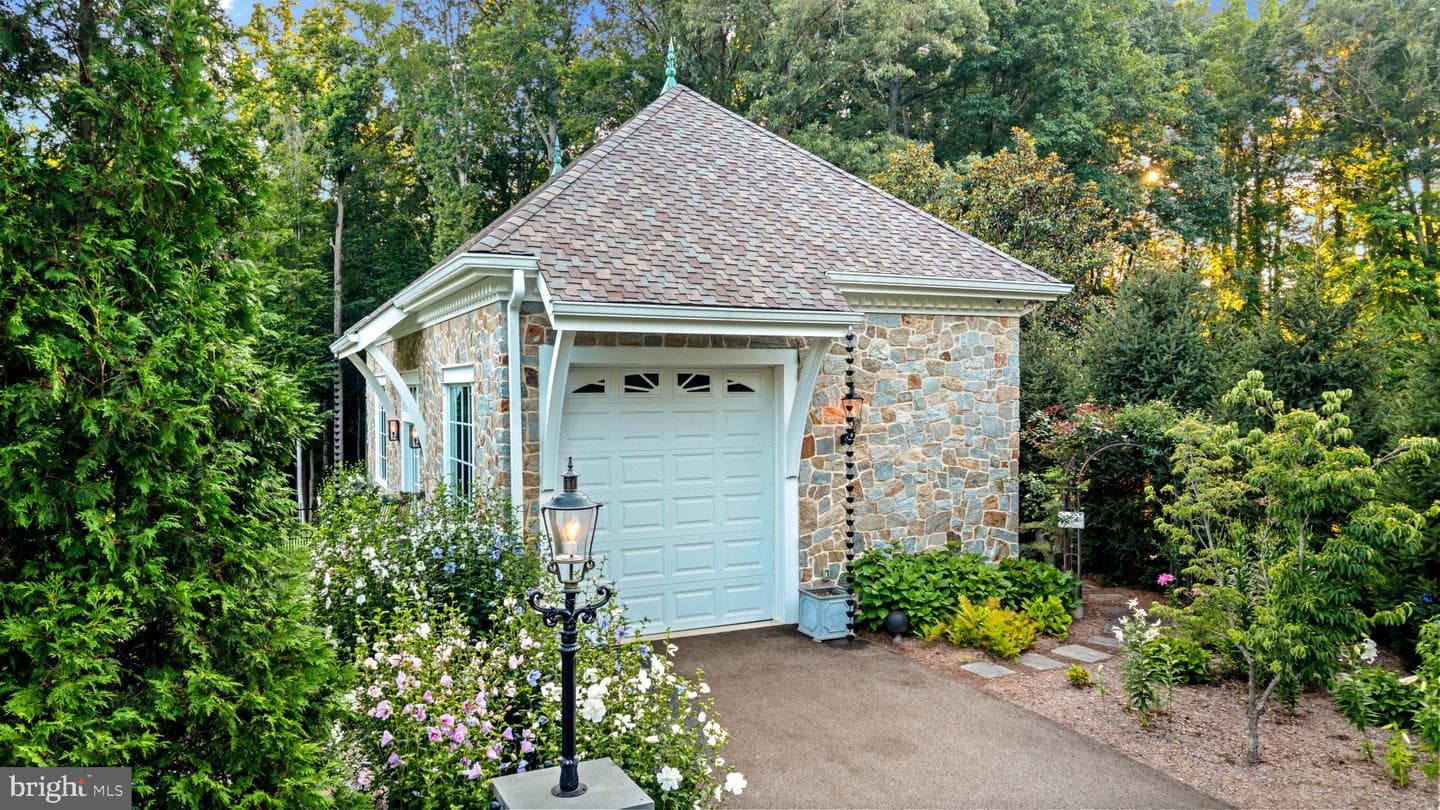 17 Perder Lane photo 42