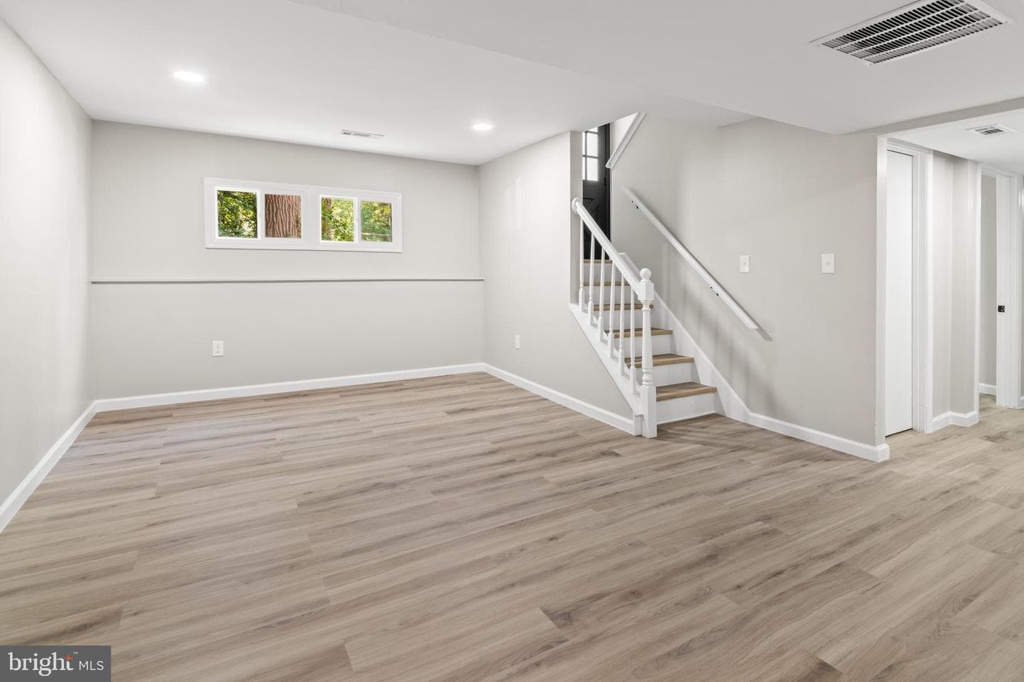 994 Hillendale Drive photo 34