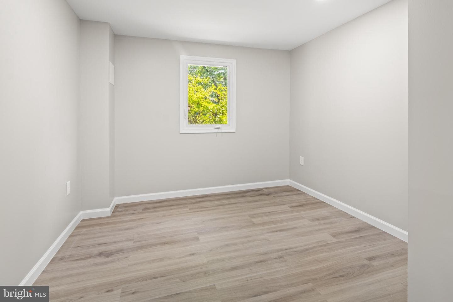 994 Hillendale Drive photo 38