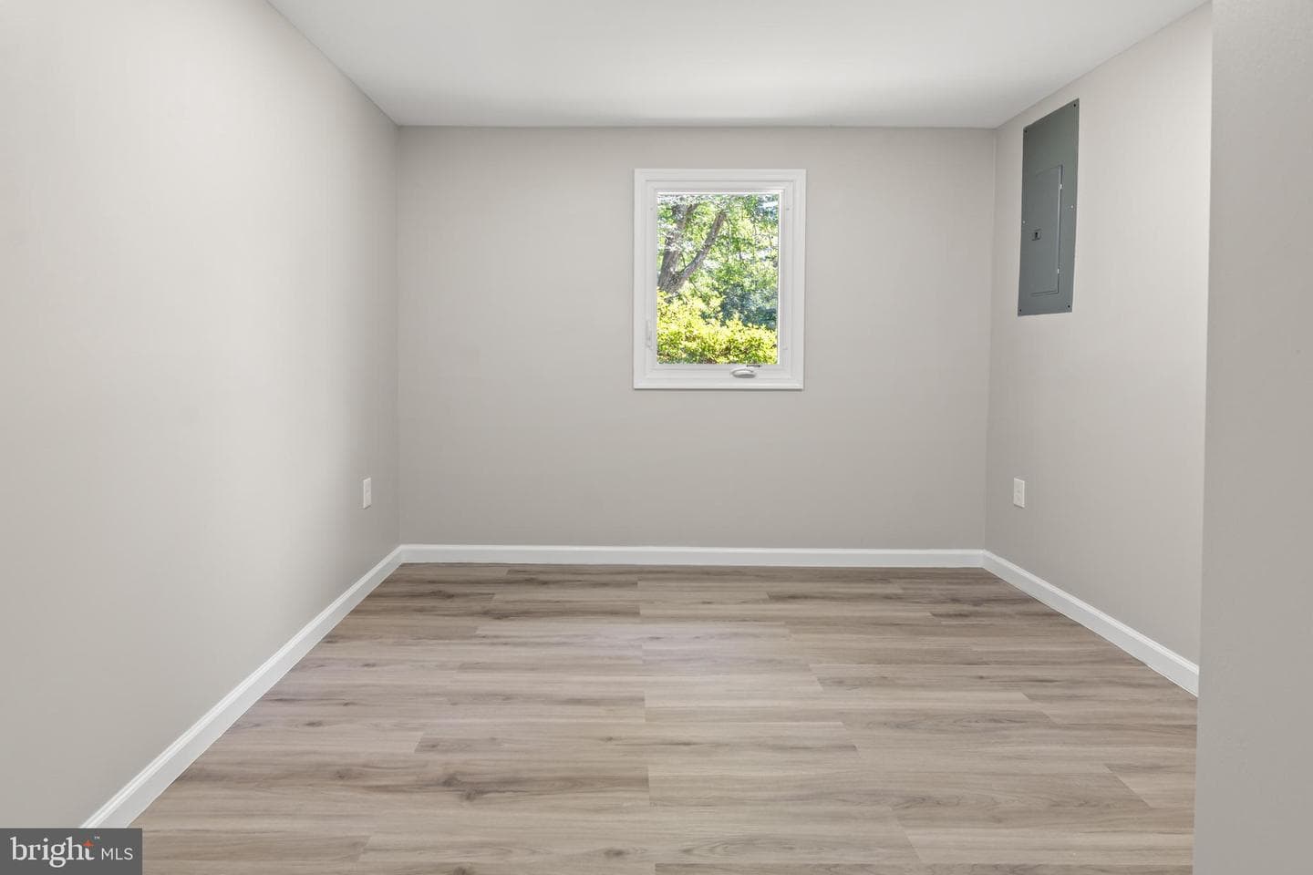 994 Hillendale Drive photo 40