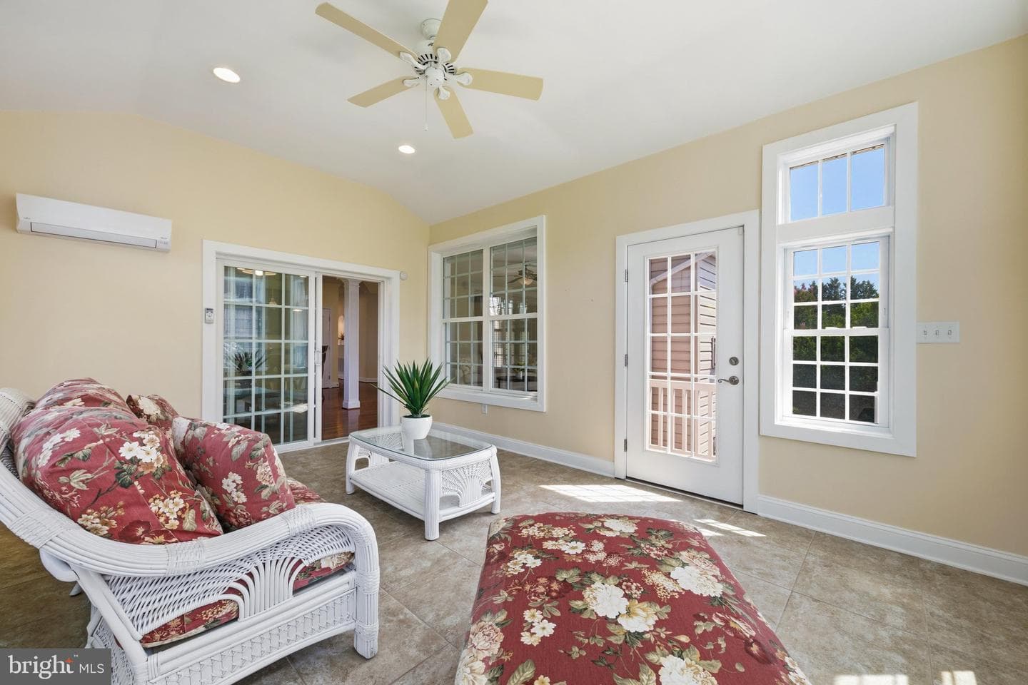 13 Tremont Drive photo 21
