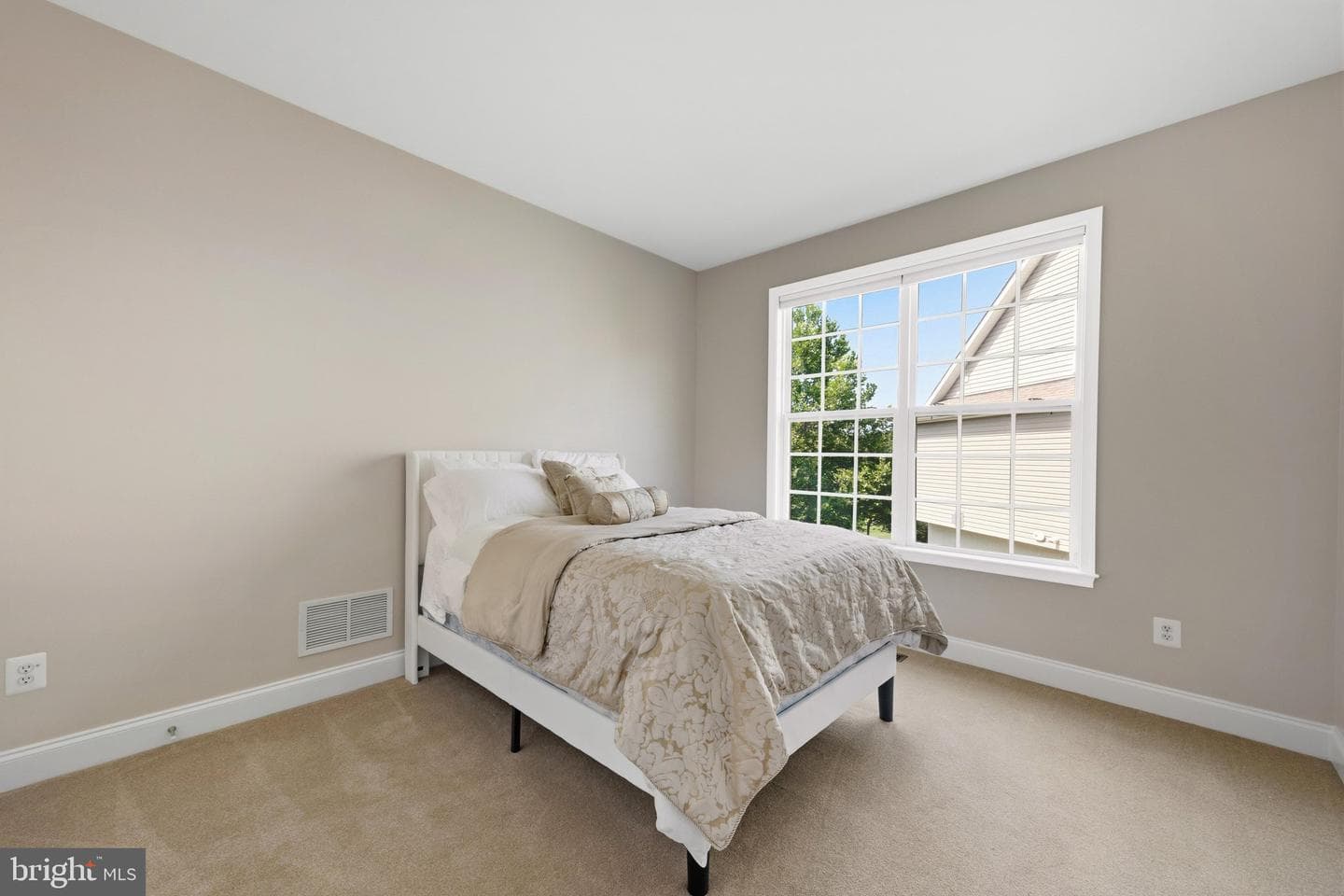 13 Tremont Drive photo 23