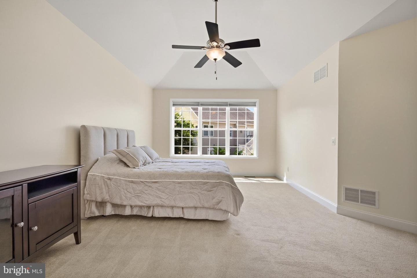 13 Tremont Drive photo 27