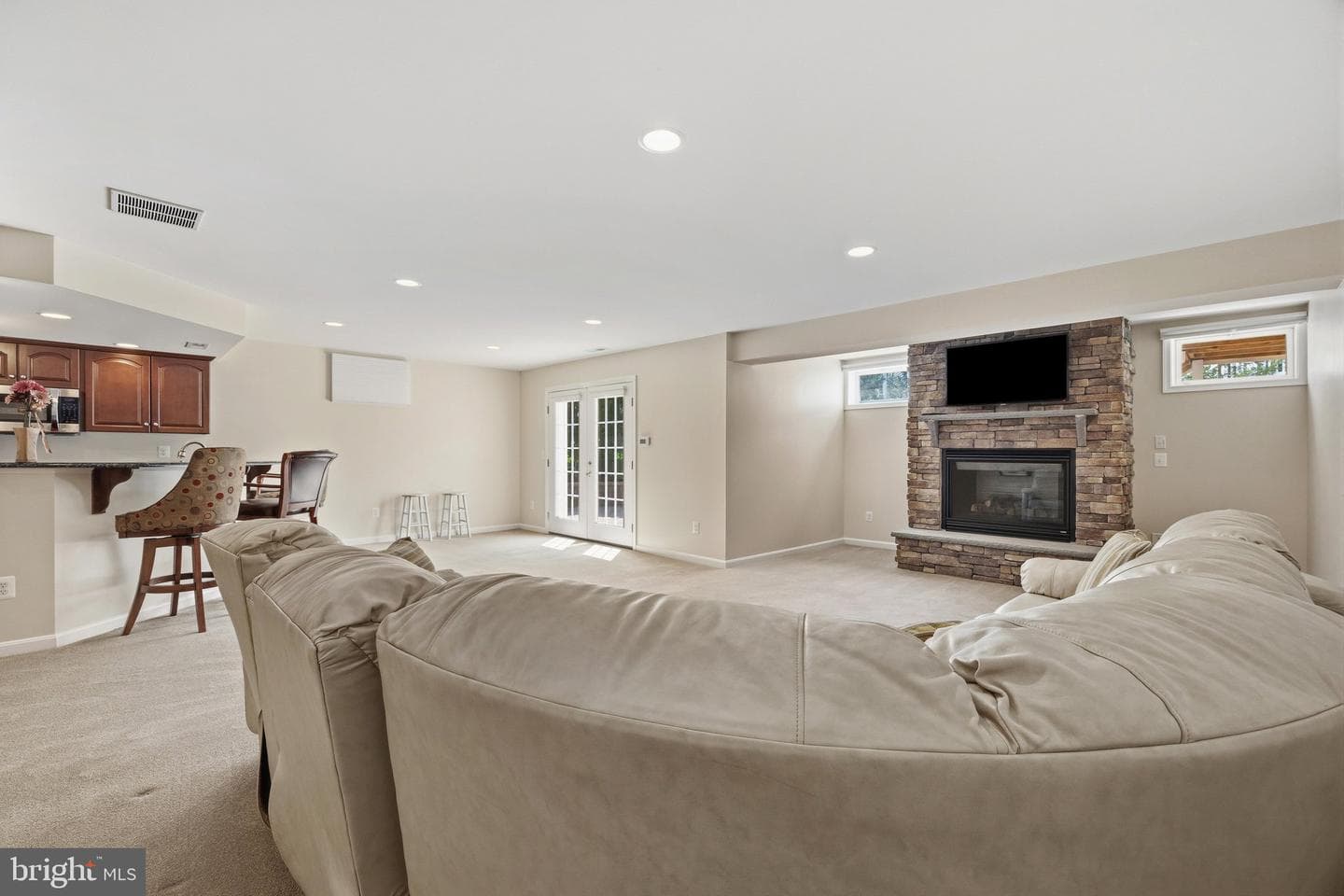 13 Tremont Drive photo 33