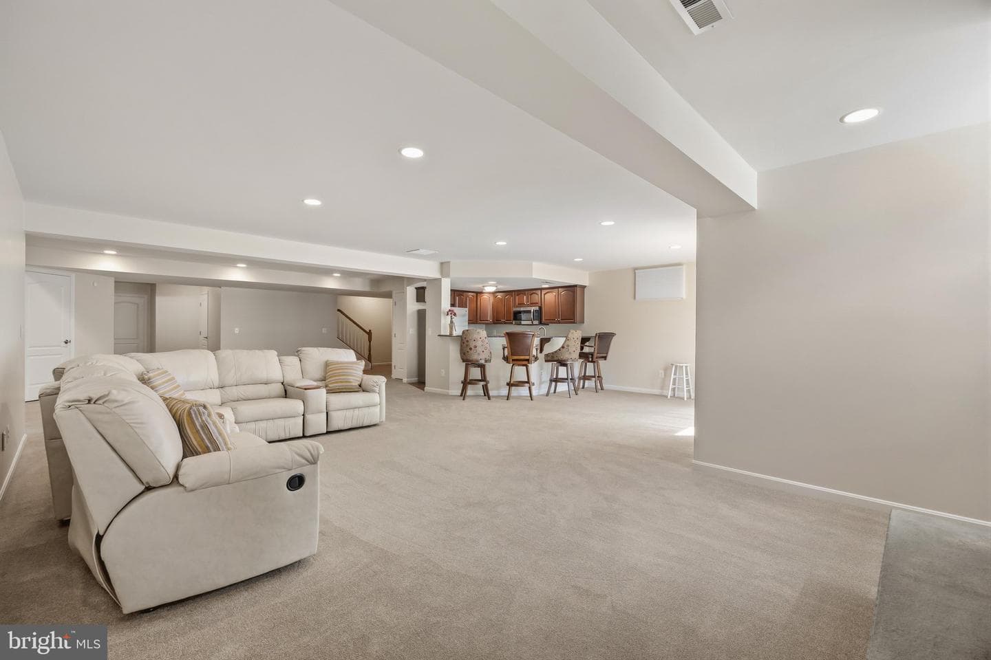 13 Tremont Drive photo 35