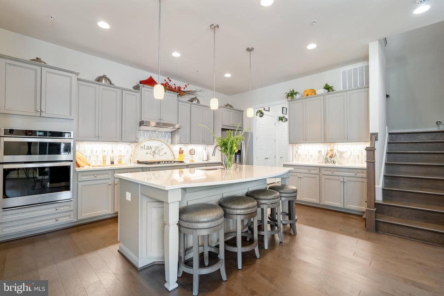 1536 Yellow Sand Lane photo 27