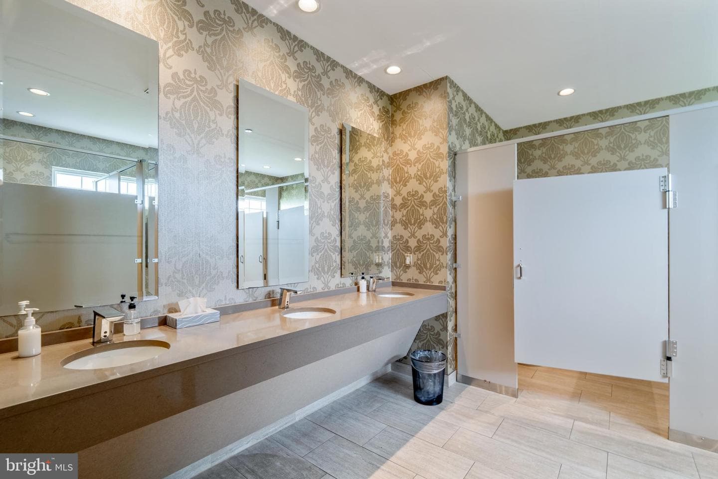 1536 Yellow Sand Lane photo 63