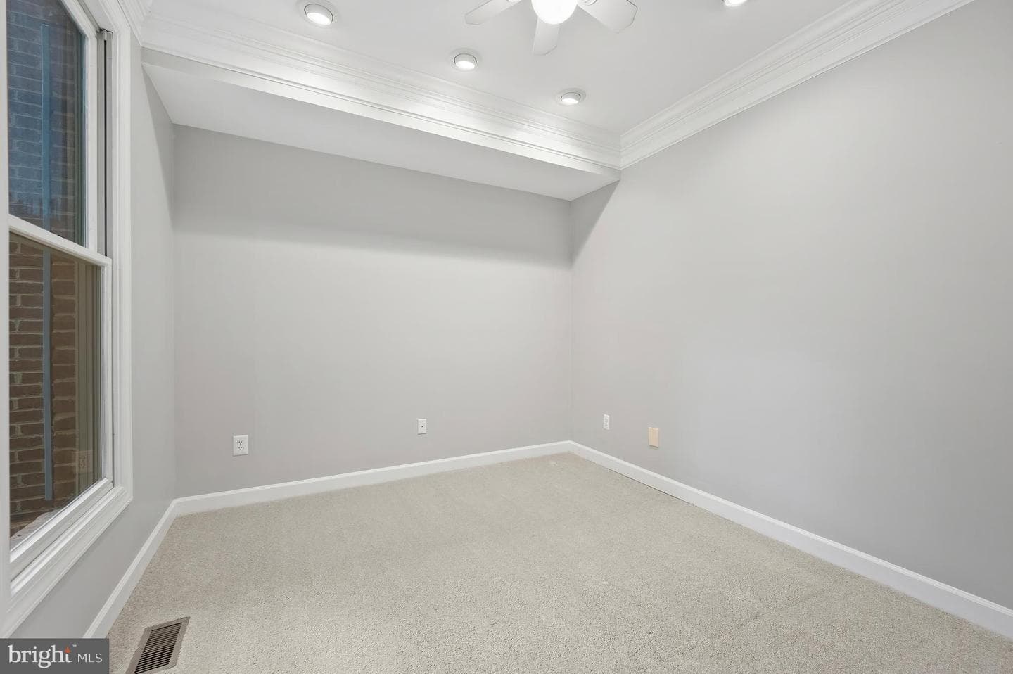 3108 Gosheff Lane photo 9