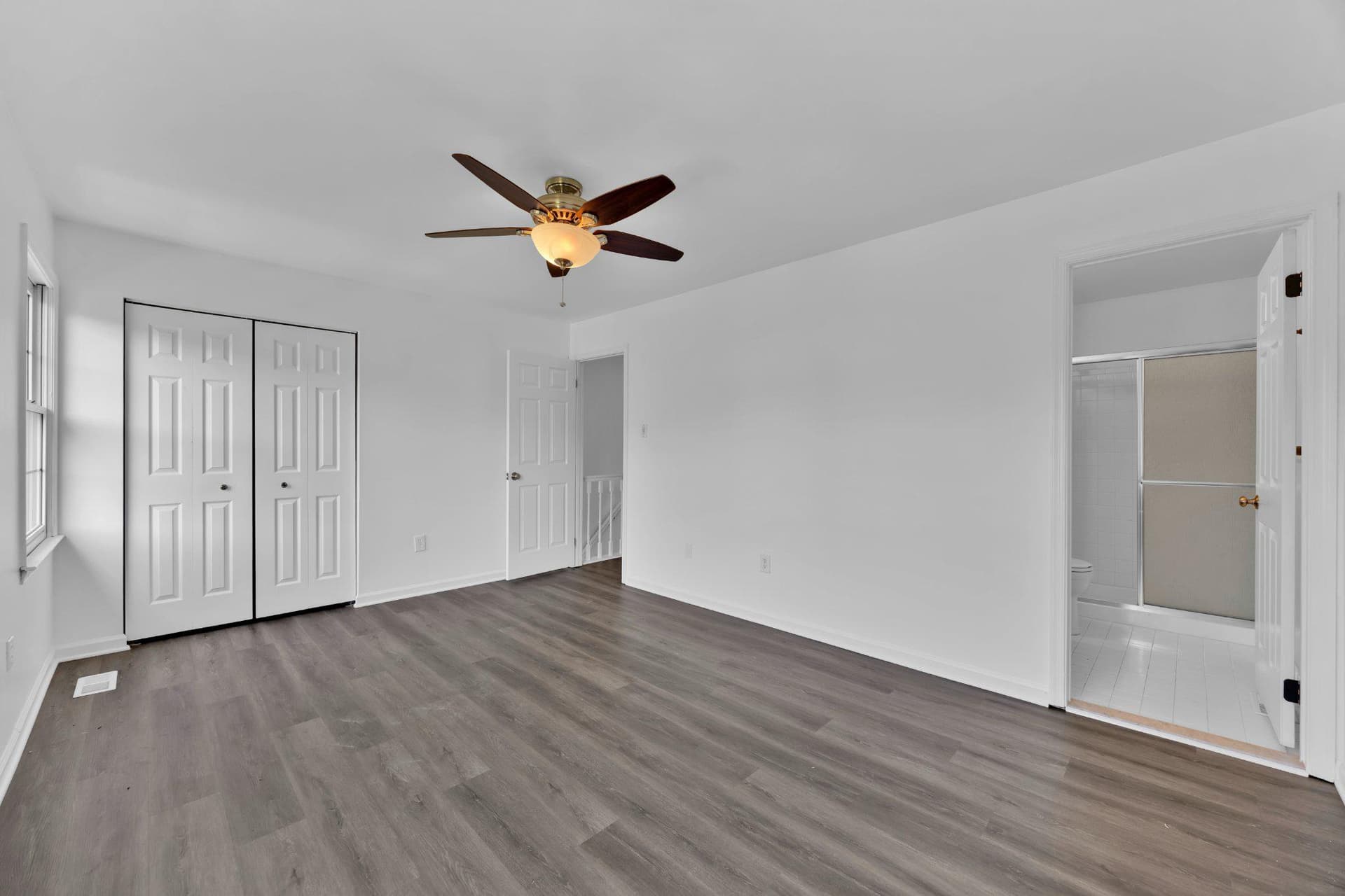 482 Watson Court photo 10