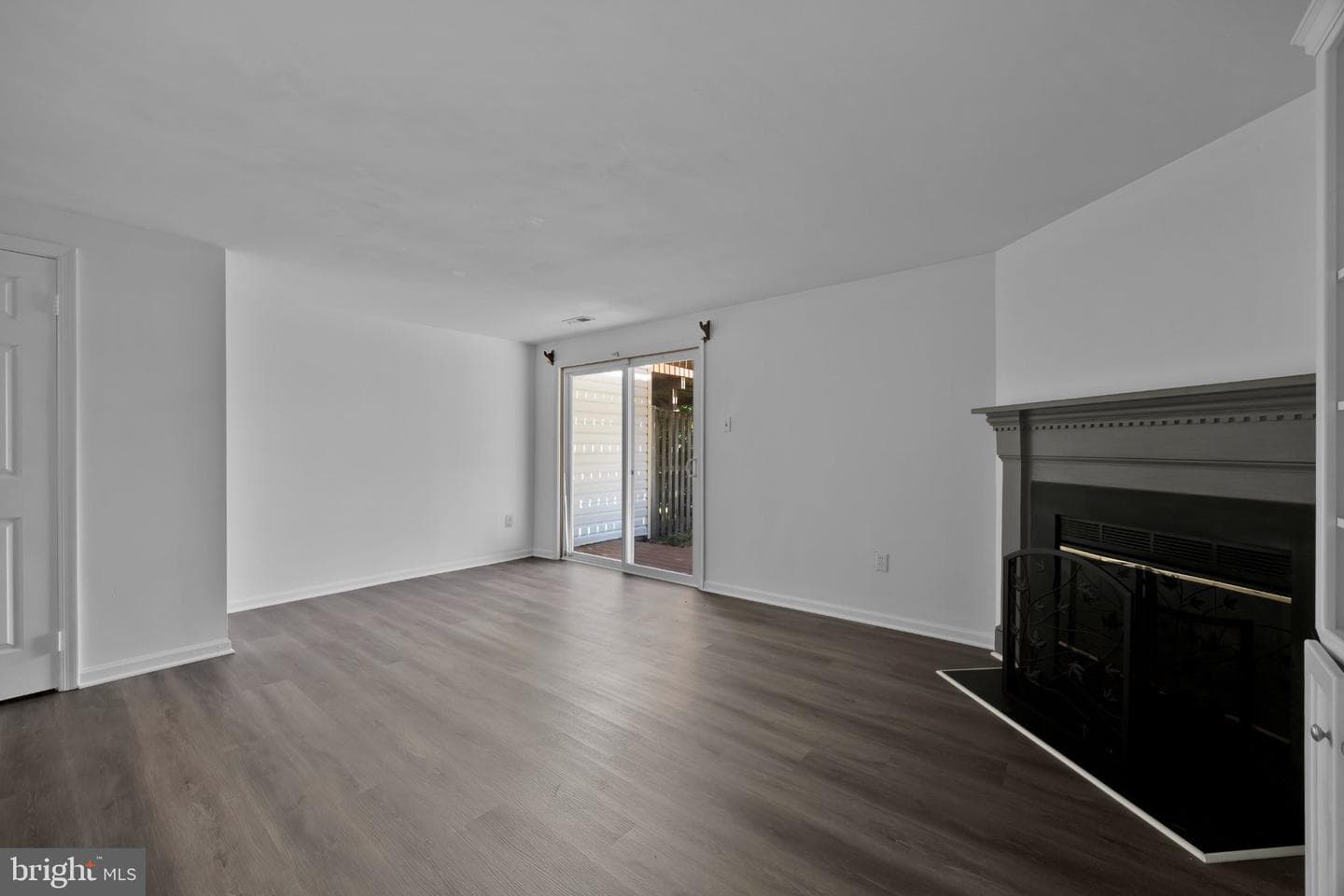 482 Watson Court photo 16