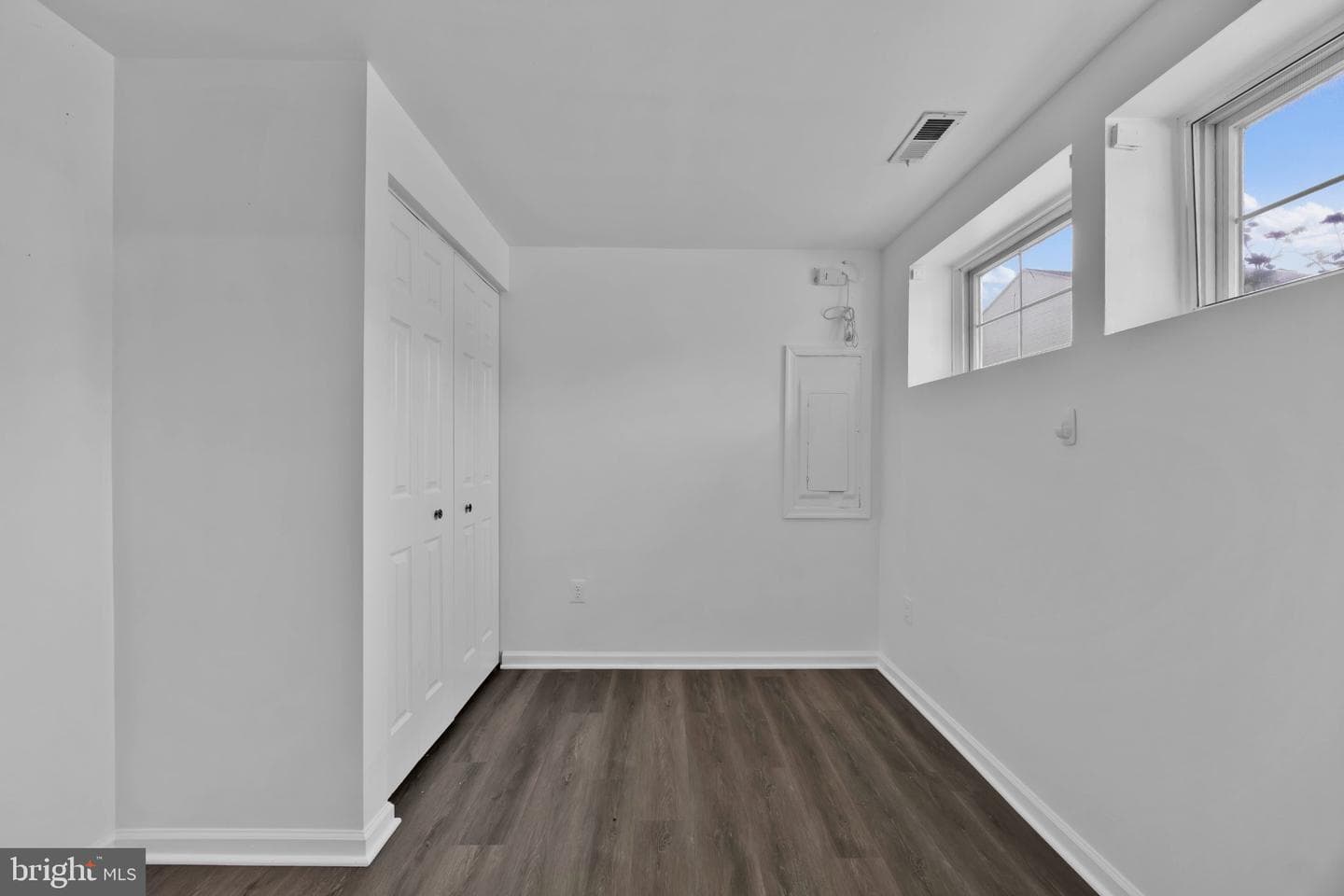 482 Watson Court photo 20