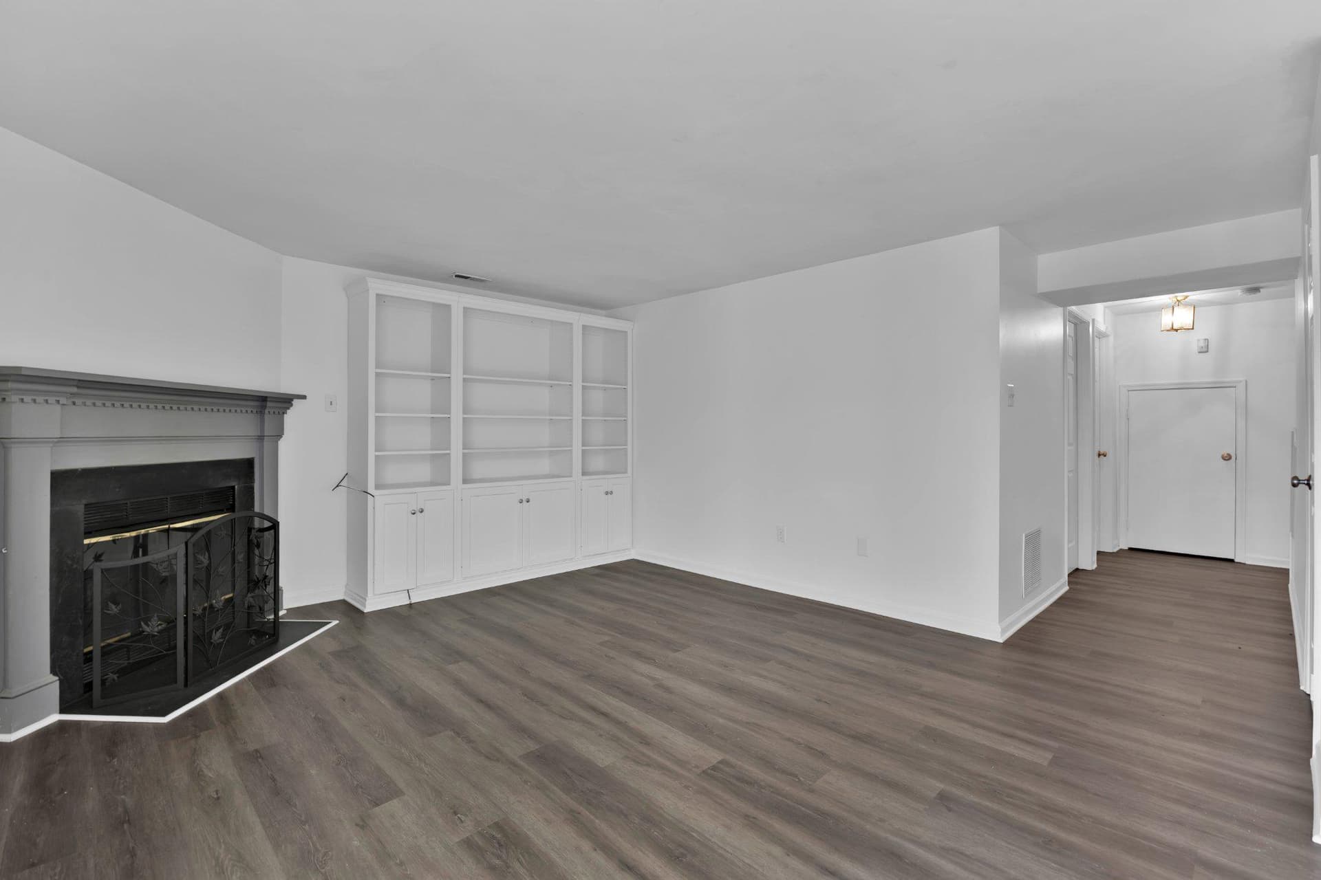 482 Watson Court photo 24