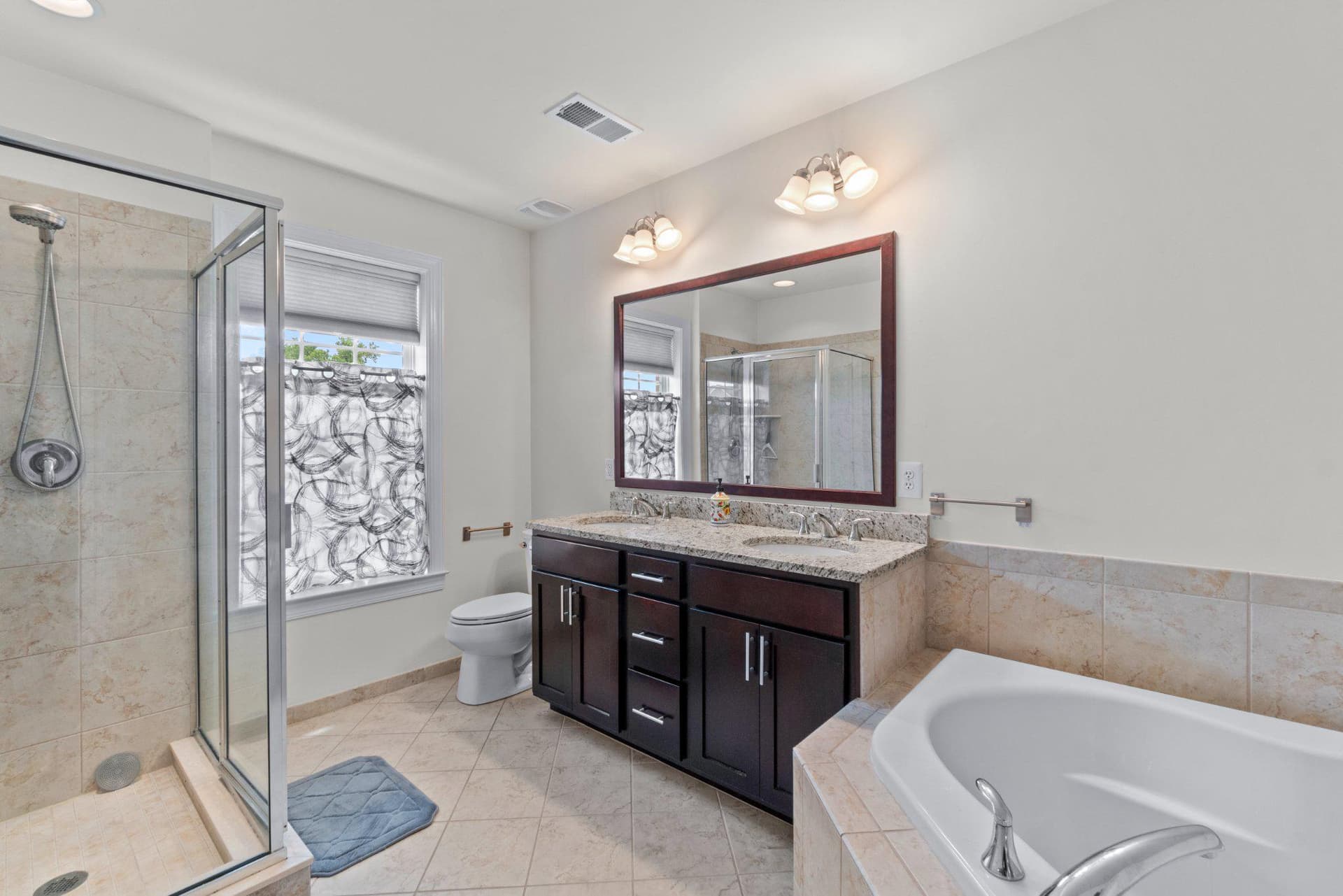 7673 Elmcrest Road photo 18