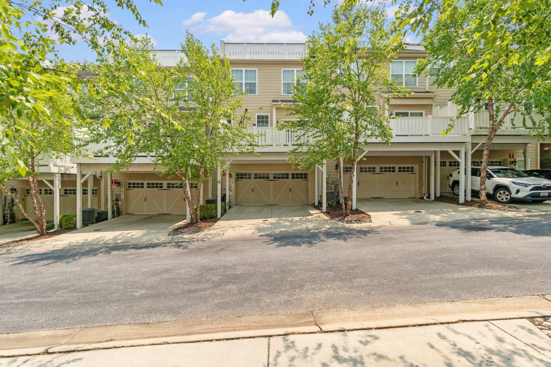 7673 Elmcrest Road photo 36