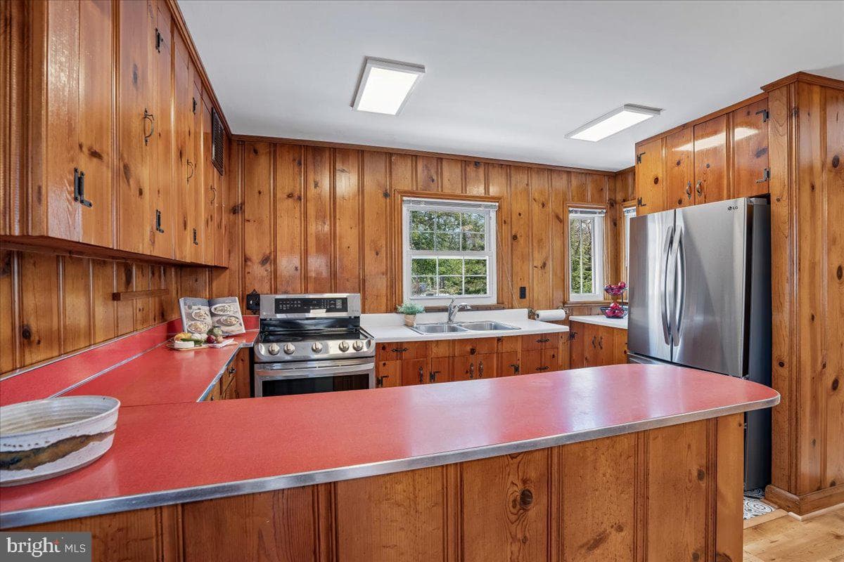 766 Cypress Road photo 16