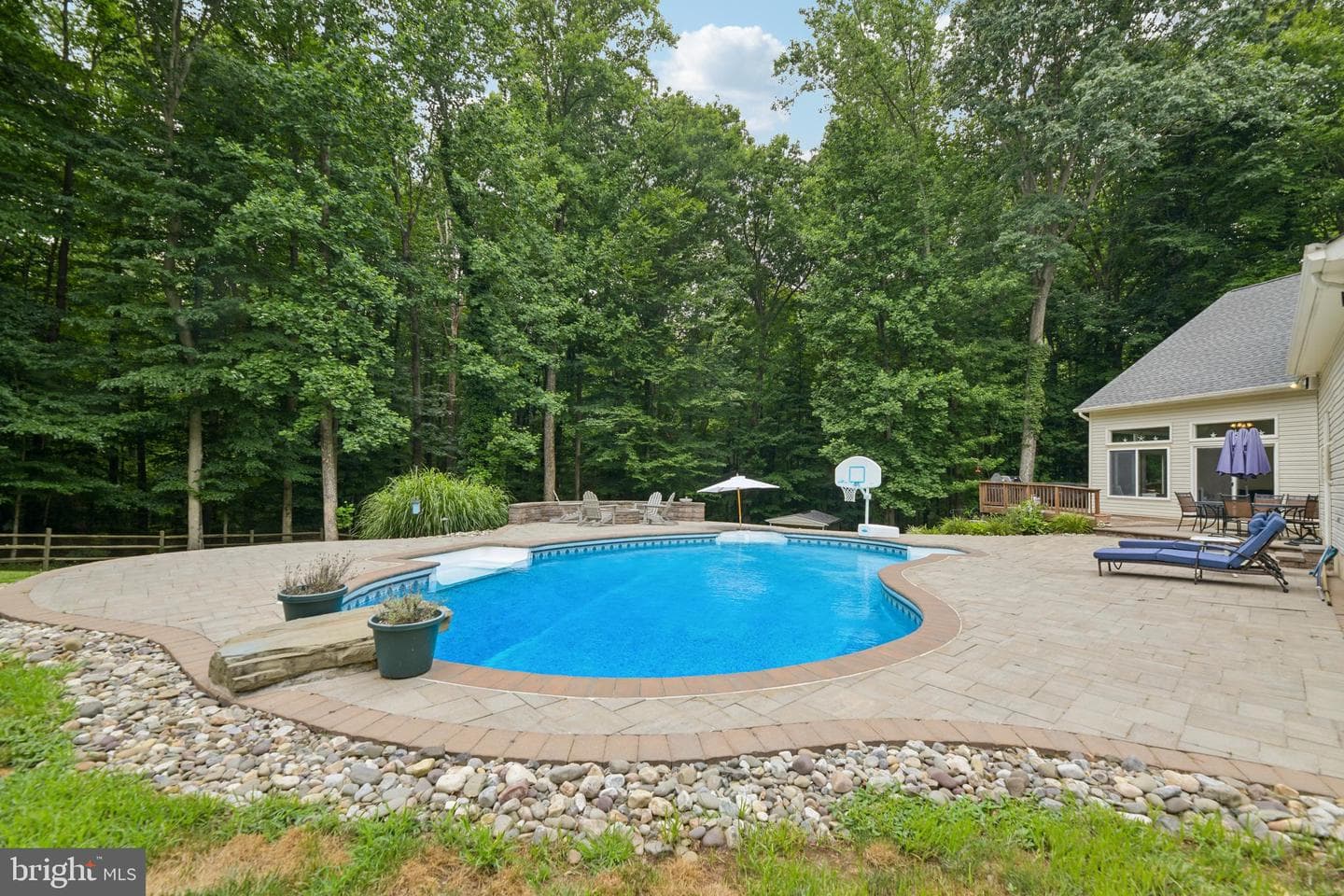 144 Chickadee Drive photo 6