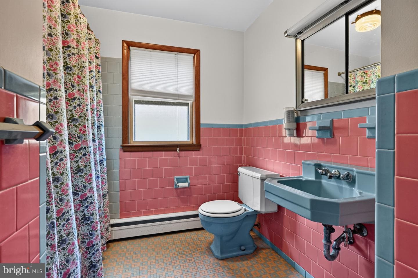 936 Burnett Avenue photo 10