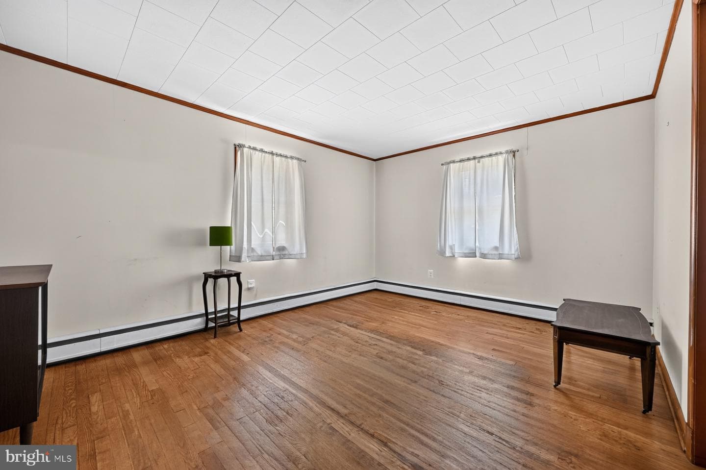 936 Burnett Avenue photo 9