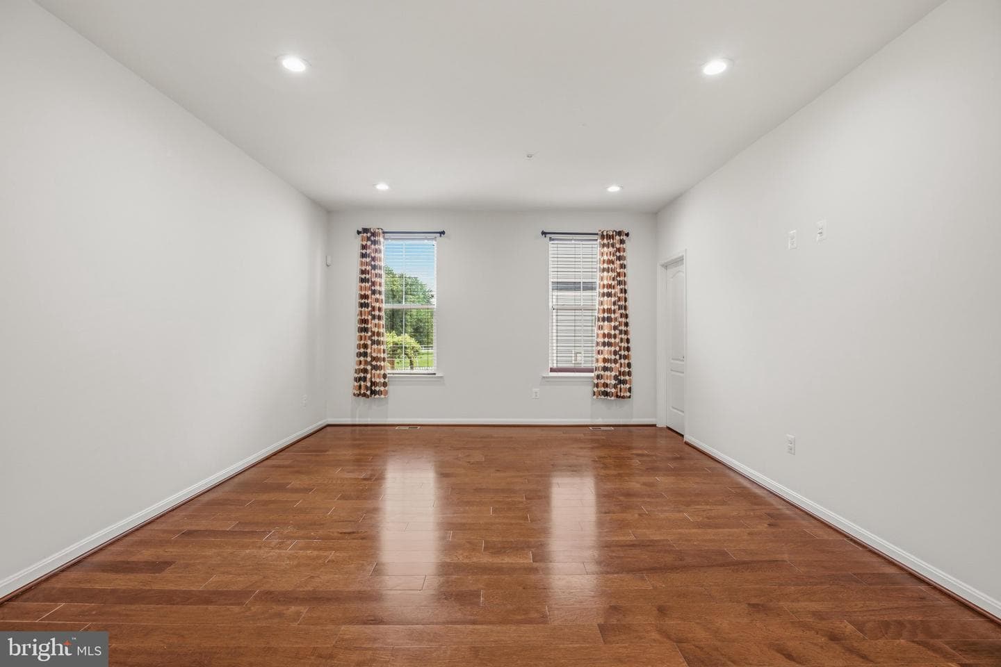 7976 Meridian Drive photo 20
