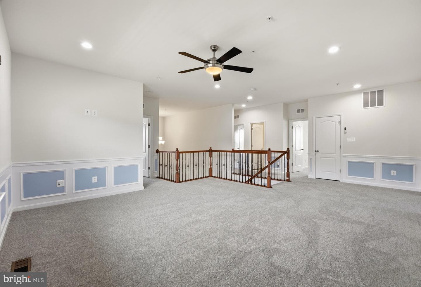 7976 Meridian Drive photo 25