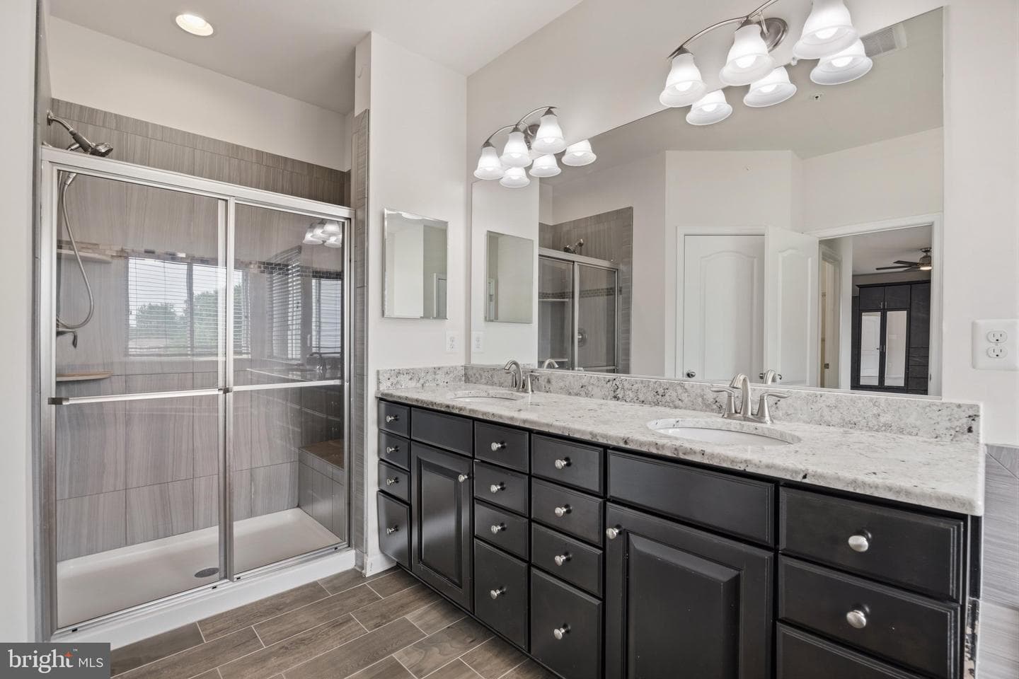 7976 Meridian Drive photo 27