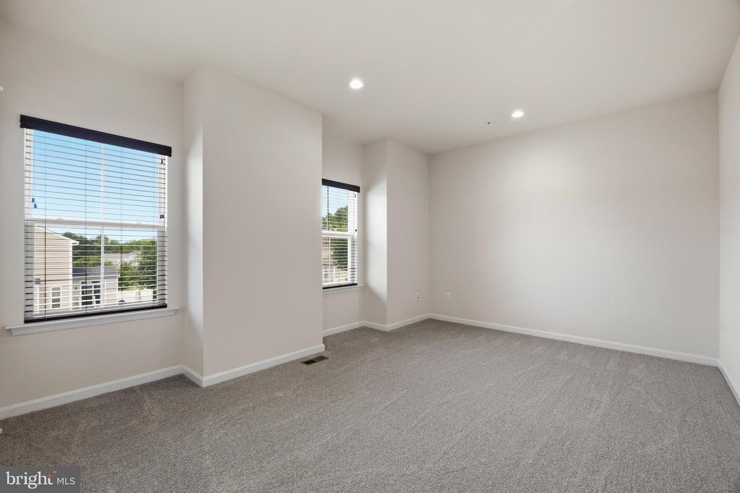 7976 Meridian Drive photo 29