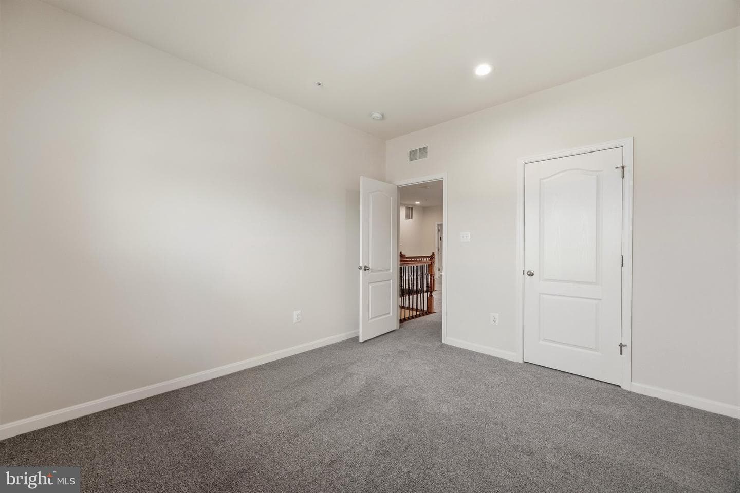 7976 Meridian Drive photo 35