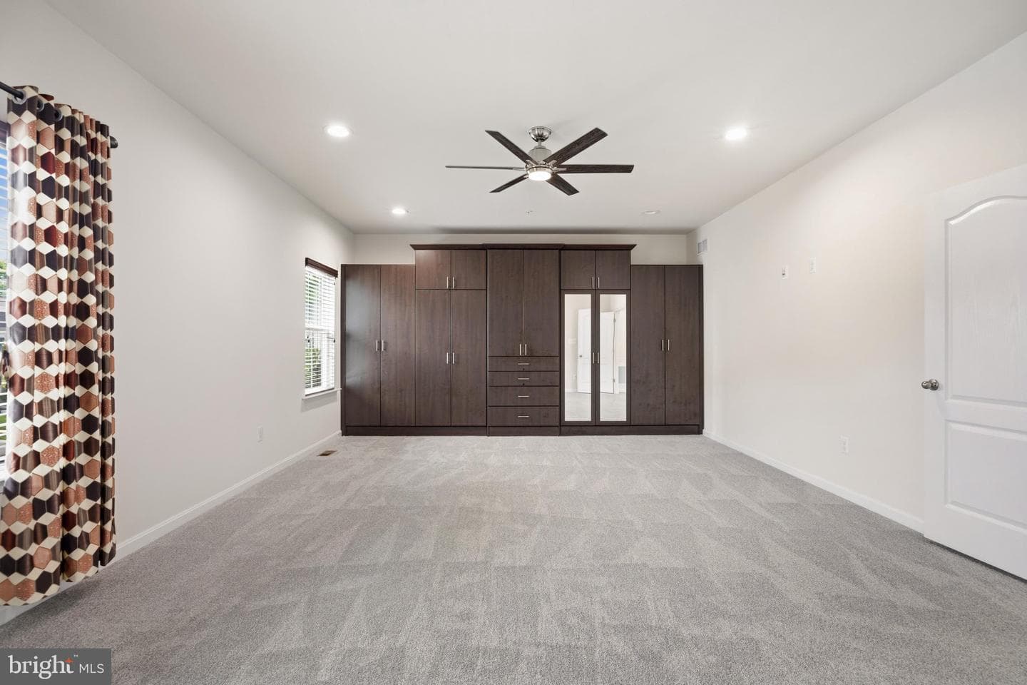 7976 Meridian Drive photo 36