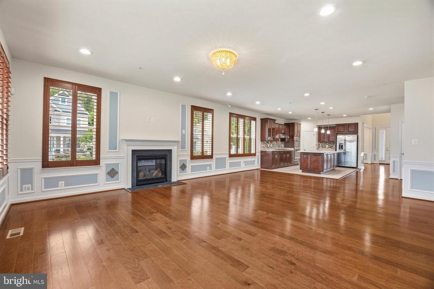 7976 Meridian Drive photo 4