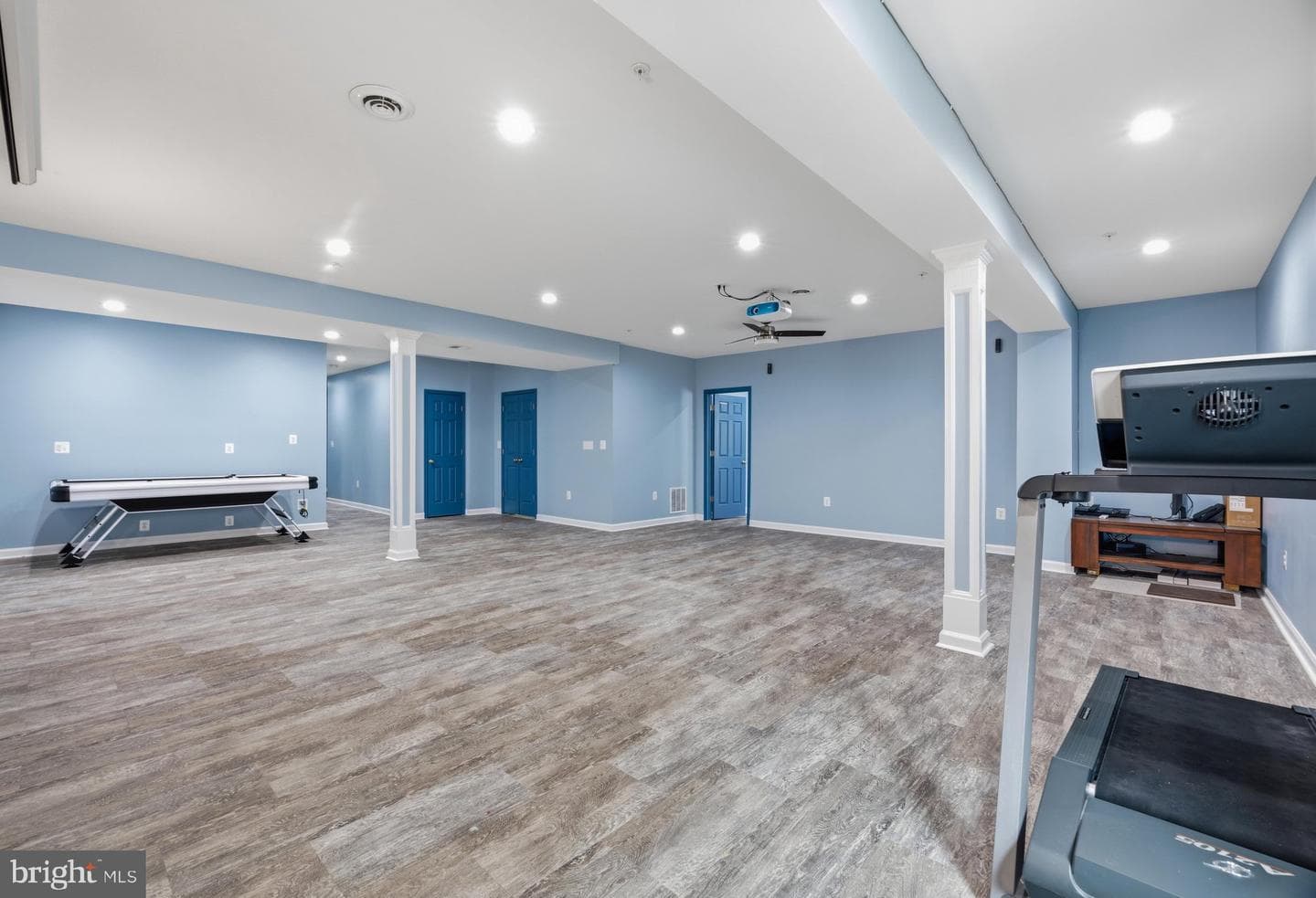 7976 Meridian Drive photo 44