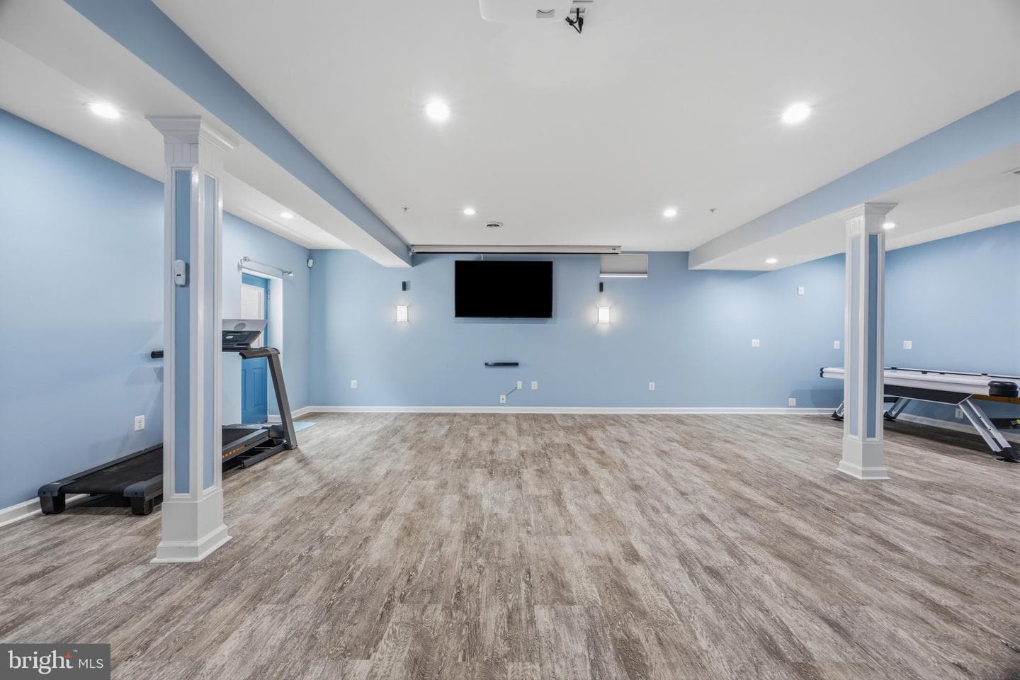 7976 Meridian Drive photo 45