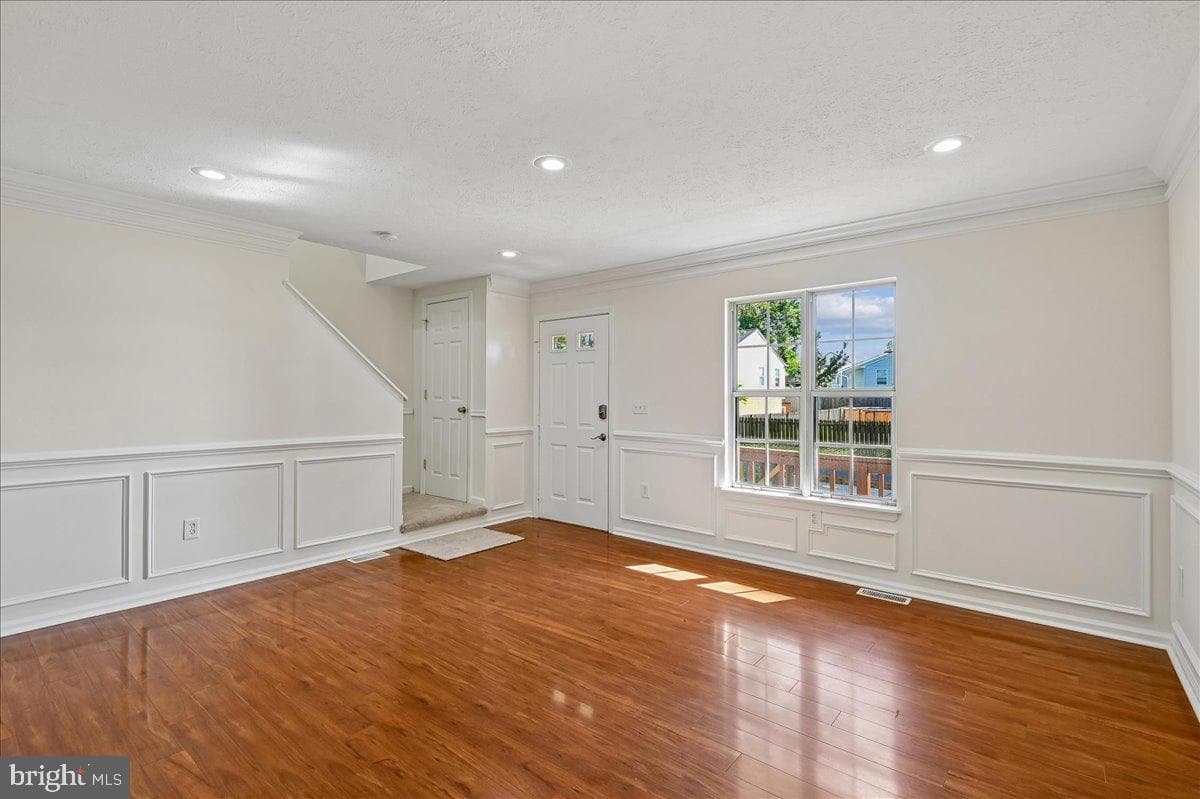 7748 West Drive photo 8