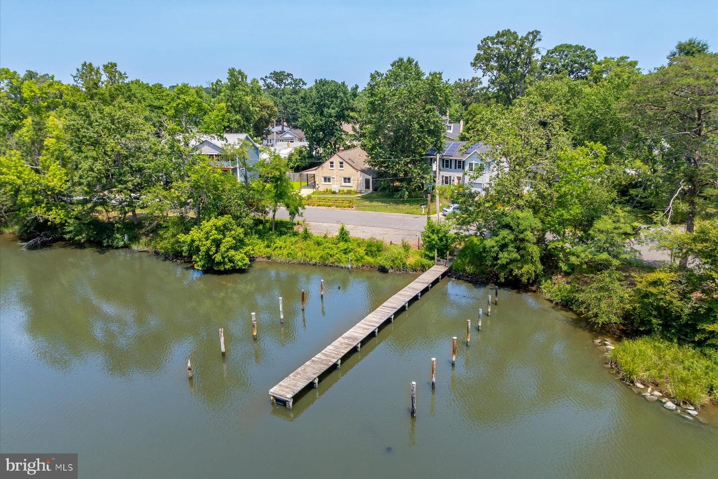 2033 Shore Drive, Edgewater