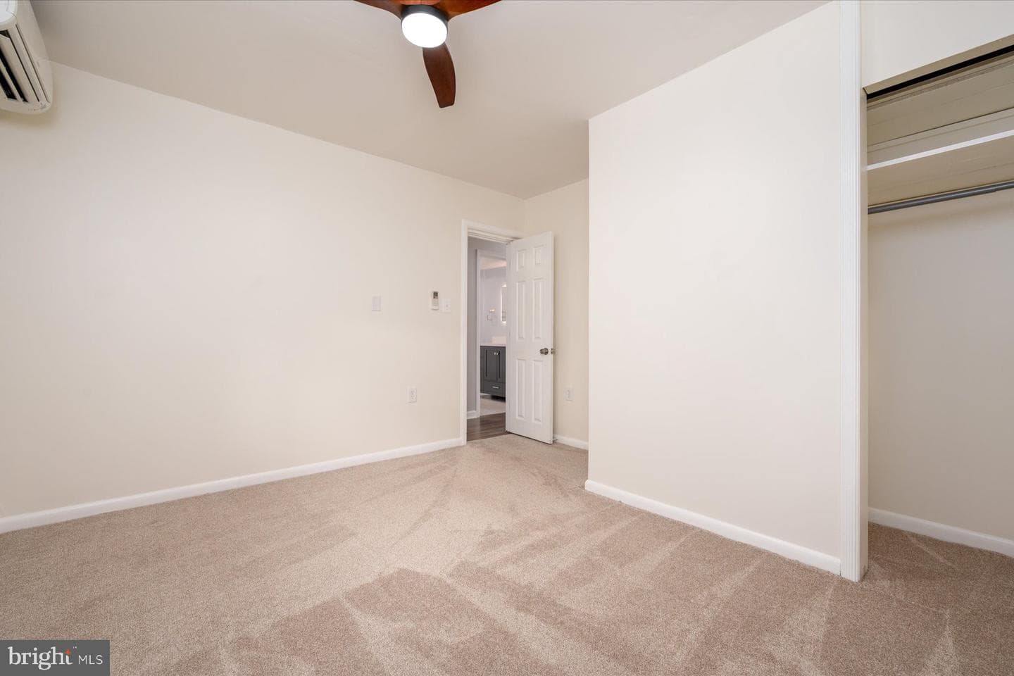 2033 Shore Drive photo 18
