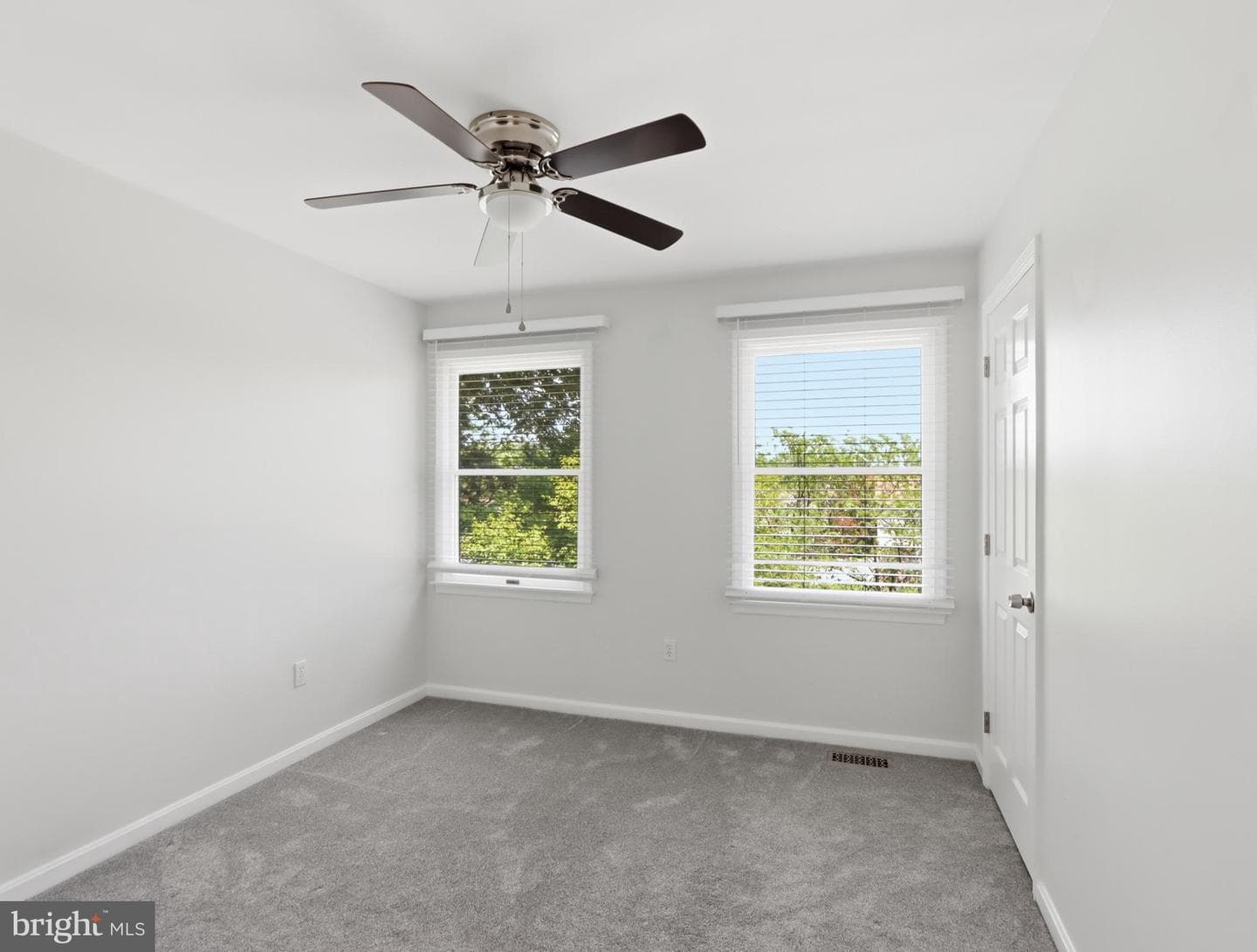 626 Westphalia Drive photo 21