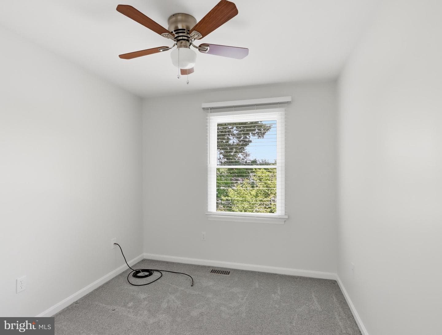 626 Westphalia Drive photo 24