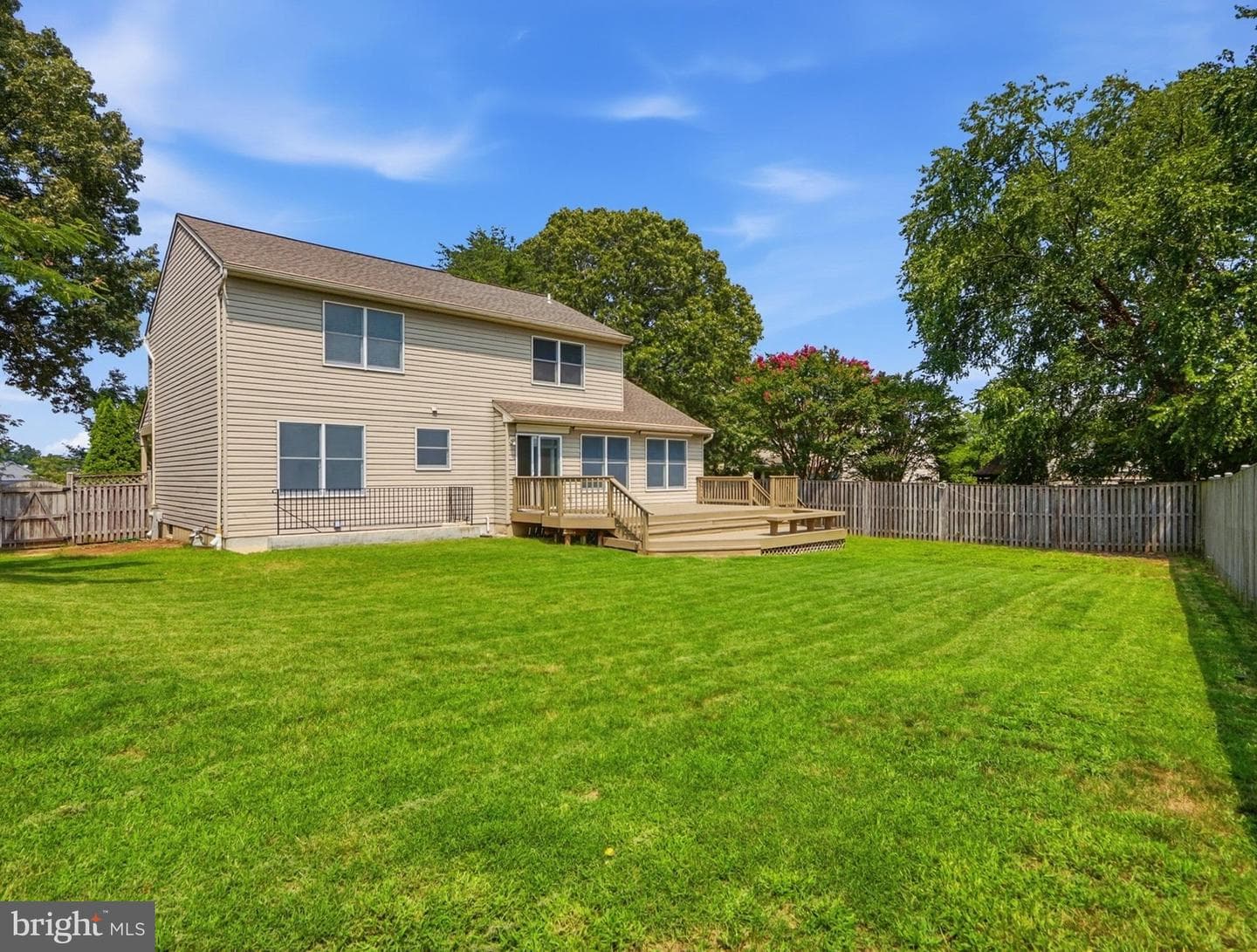 626 Westphalia Drive photo 31
