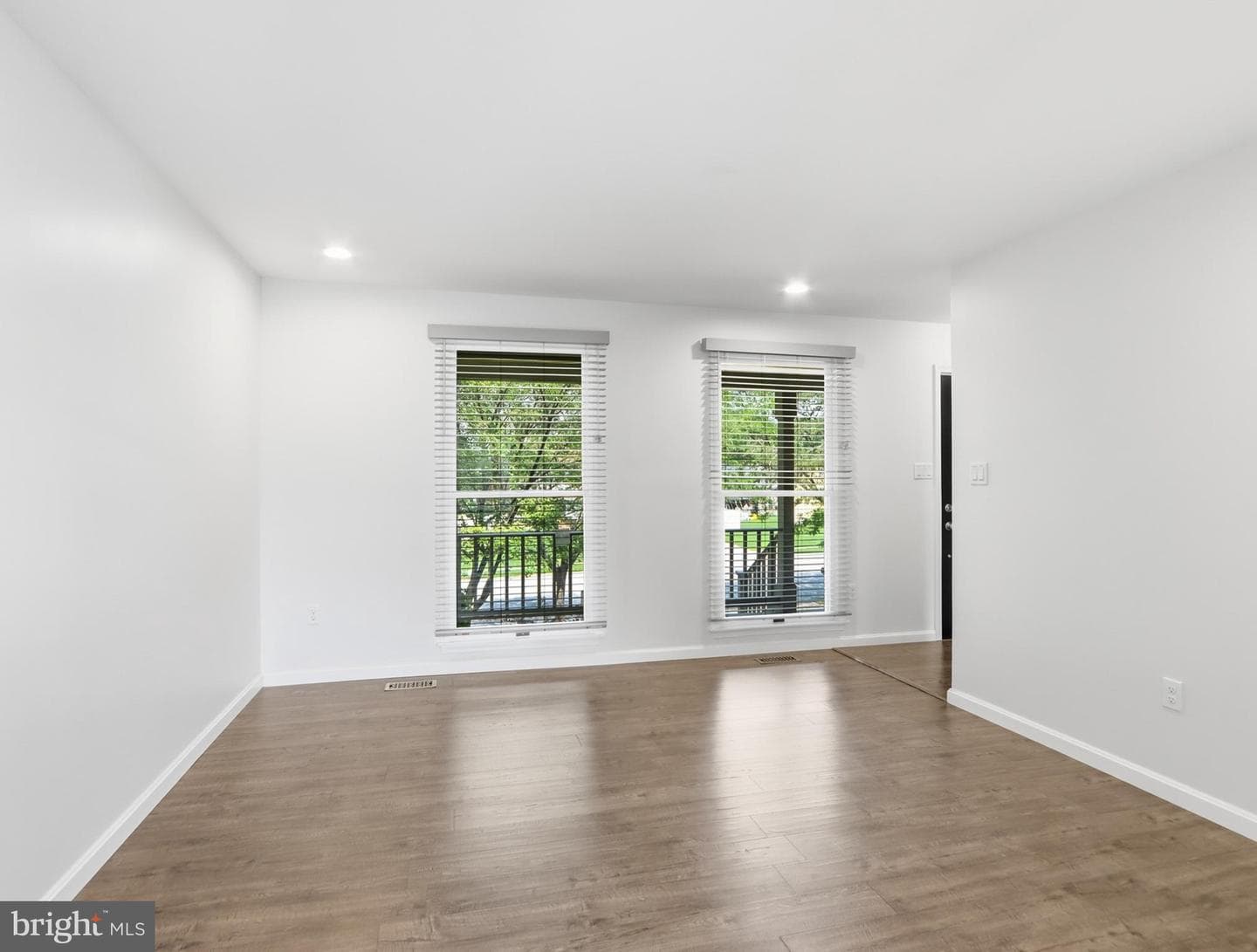 626 Westphalia Drive photo 9