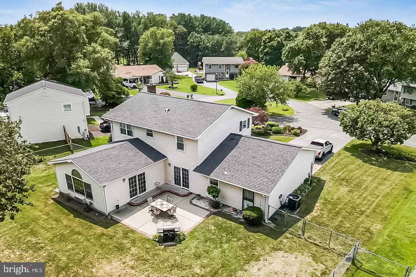 8137 Windmill Court, Severn