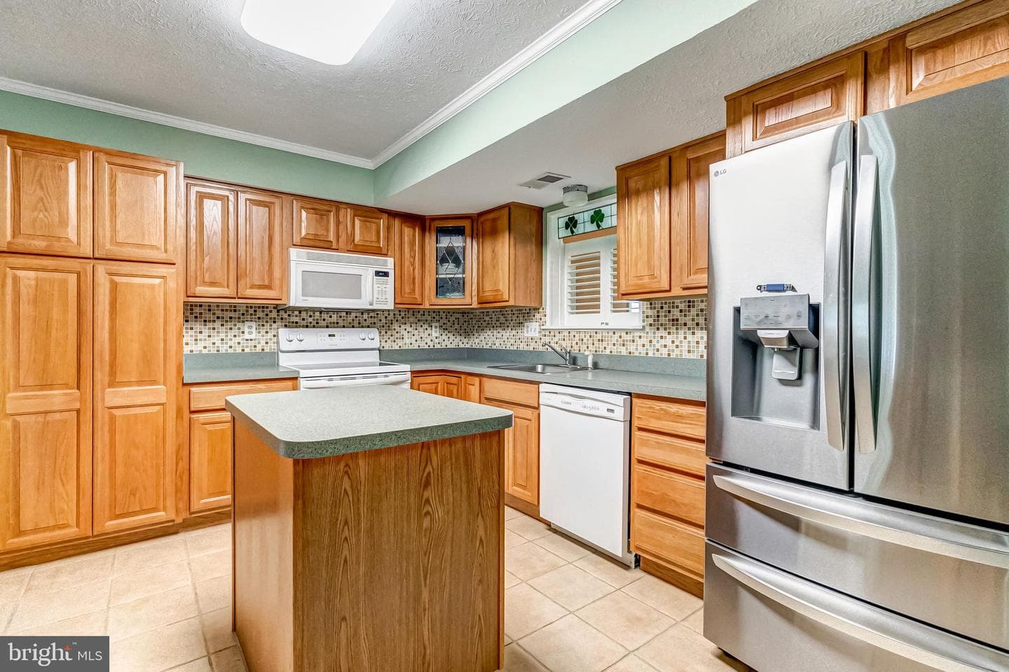 8137 Windmill Court photo 6