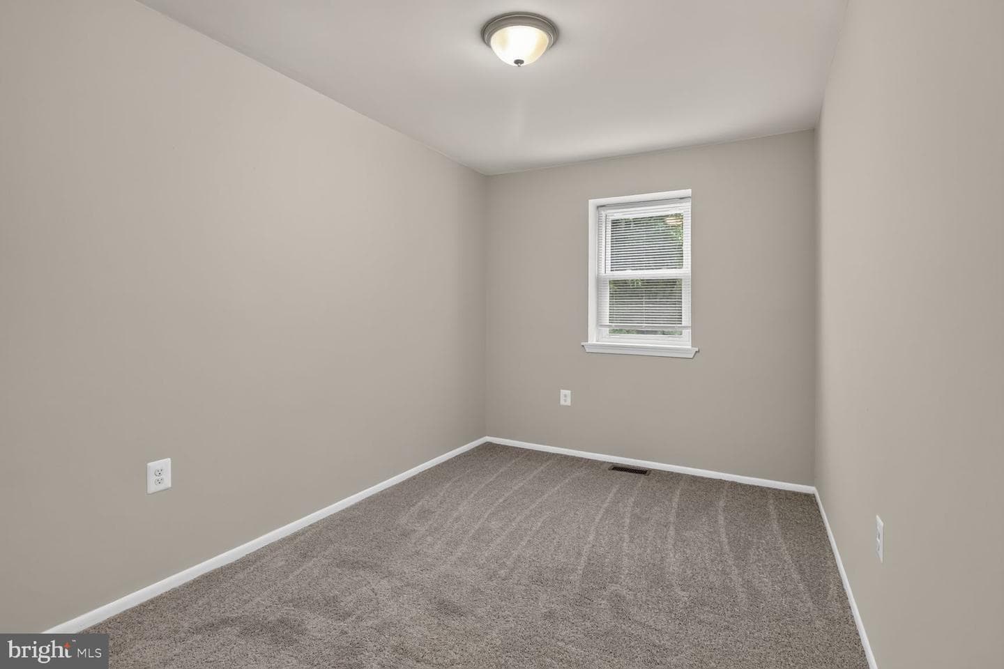 8235 Parham Court photo 10