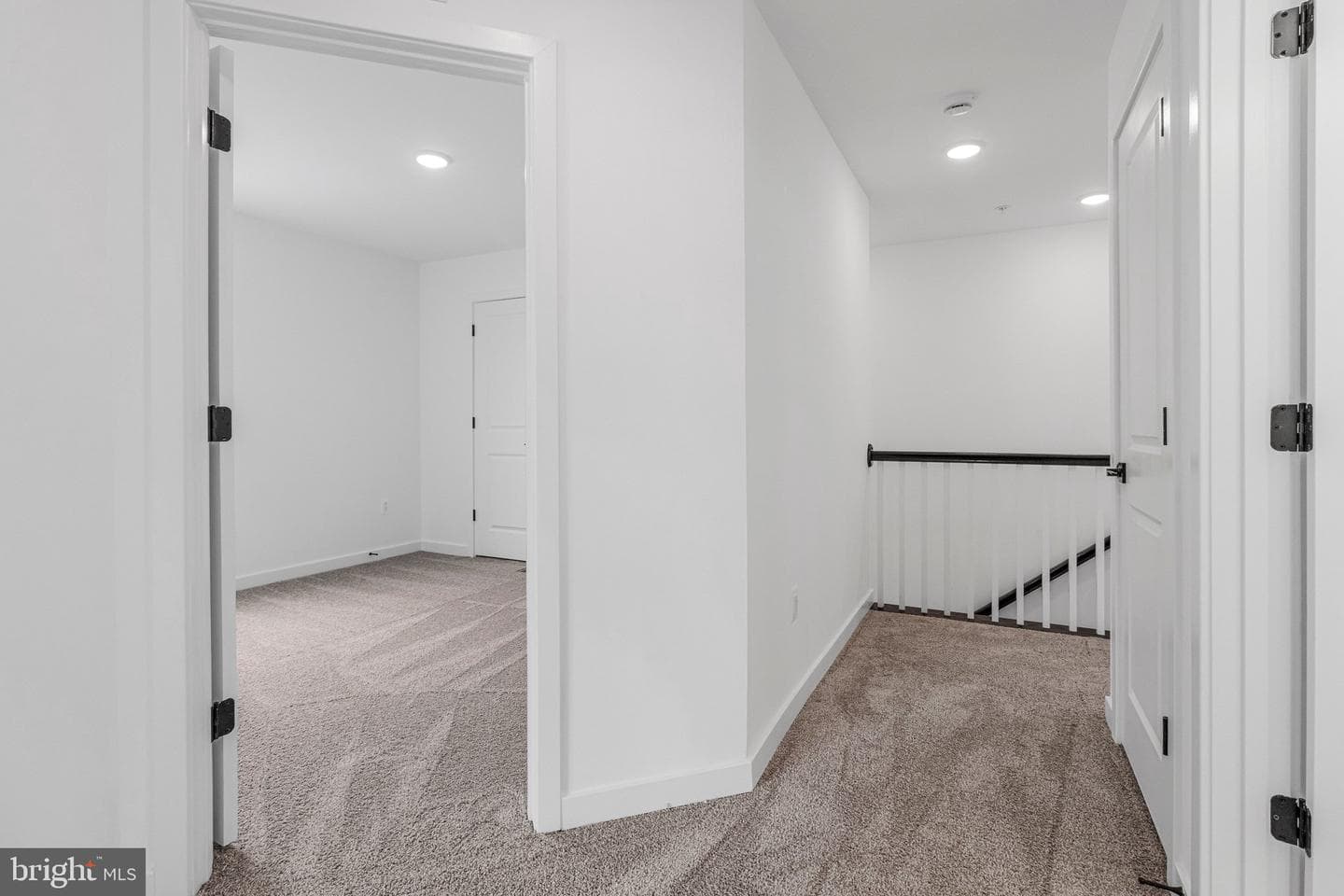 5719 Howard Drive photo 43