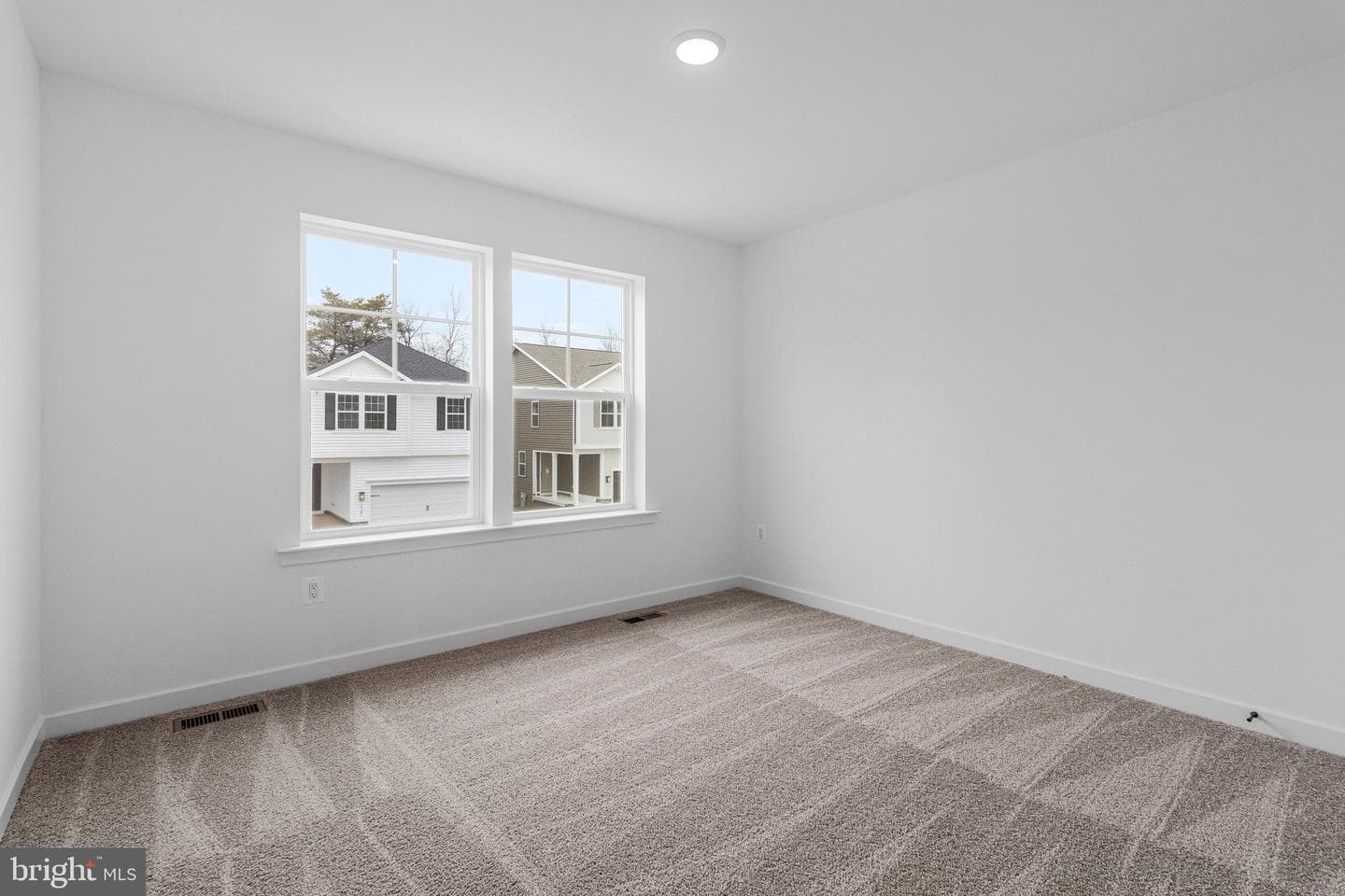 5719 Howard Drive photo 52