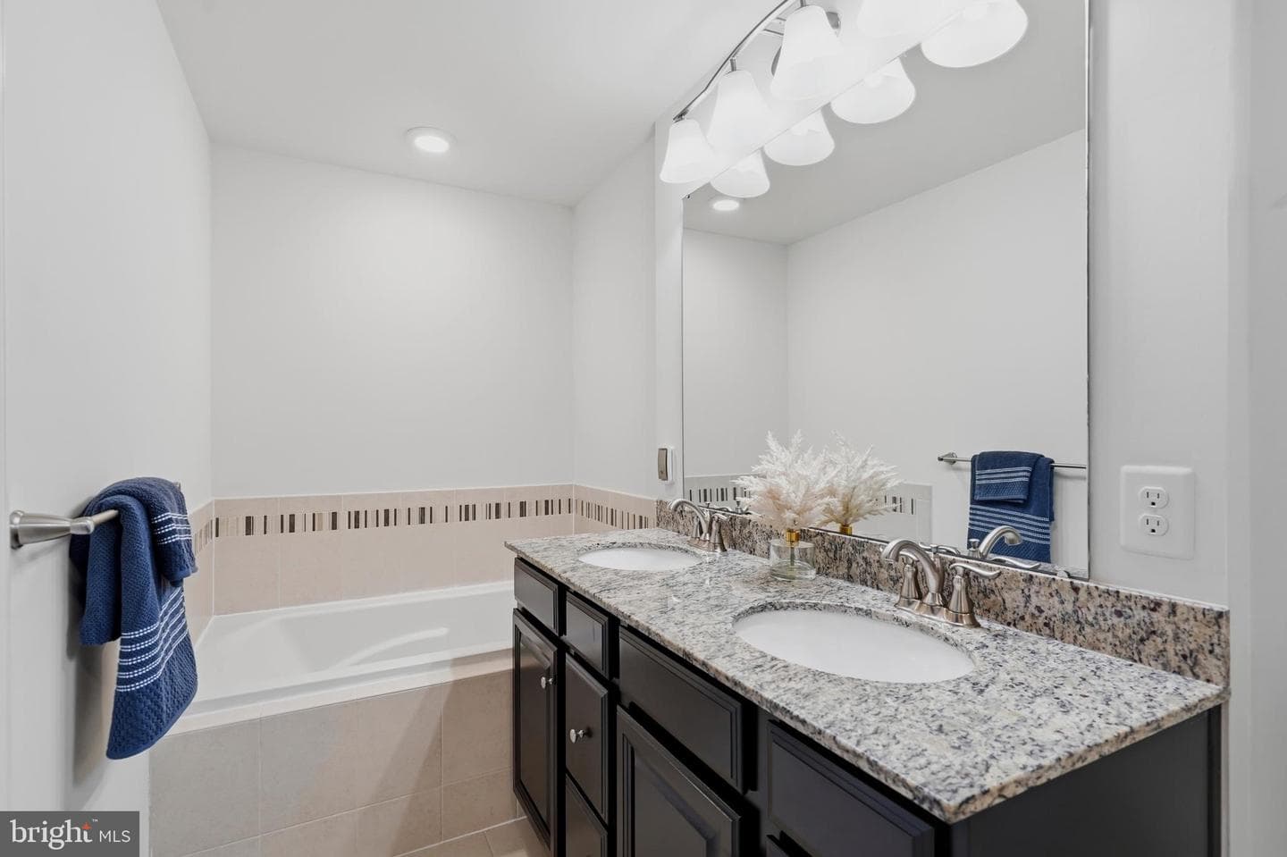 8021 Orchard Grove Road photo 21