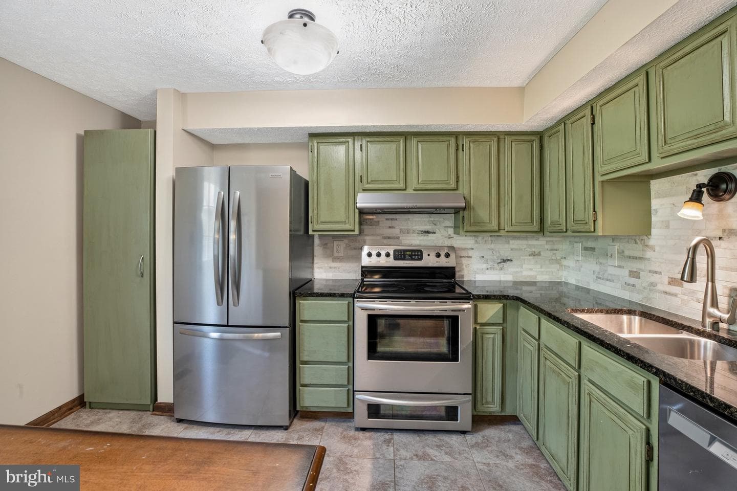 7746 Kidwell Court photo 8