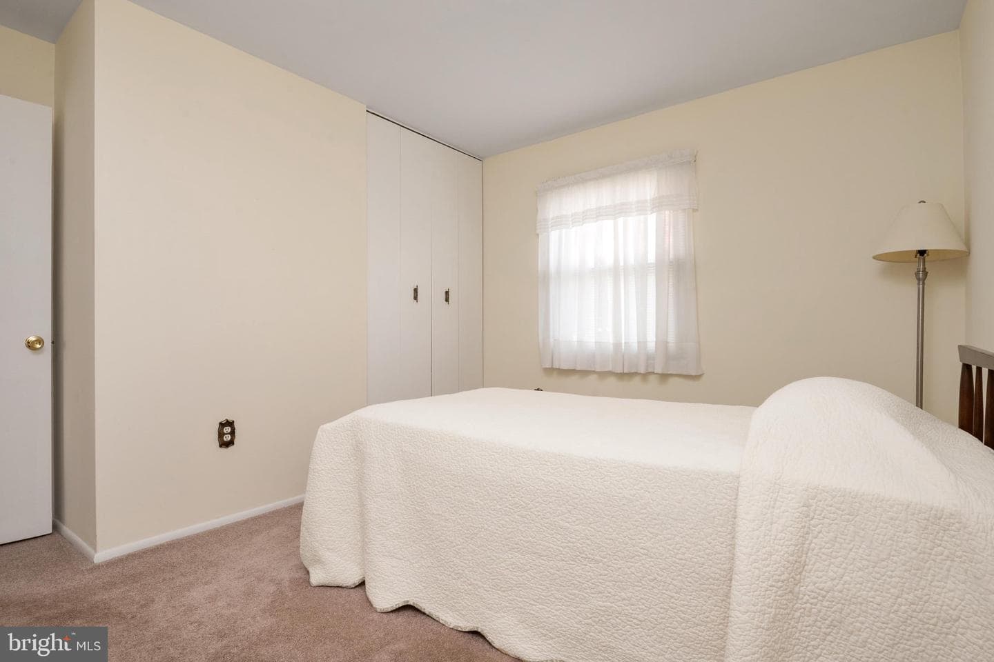 8245 Victoria Road photo 24